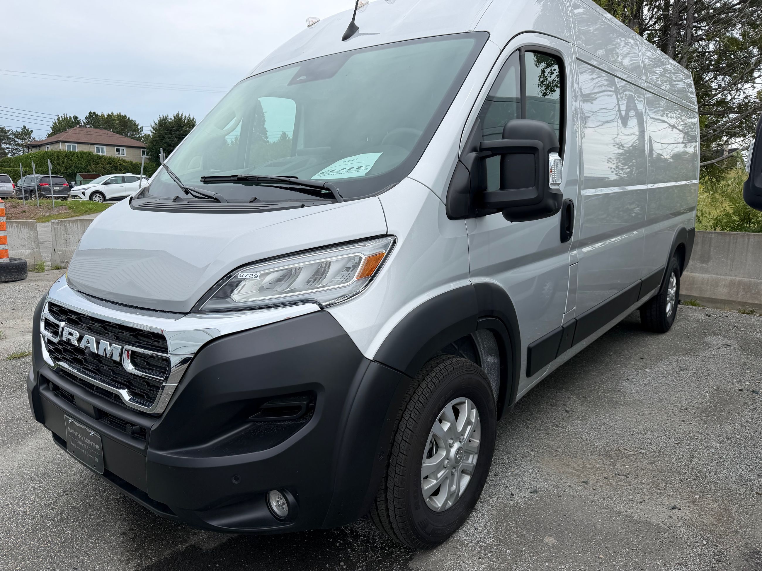 Photo Ram ProMaster Cargo Van 2500 SLT+ 2025 #1