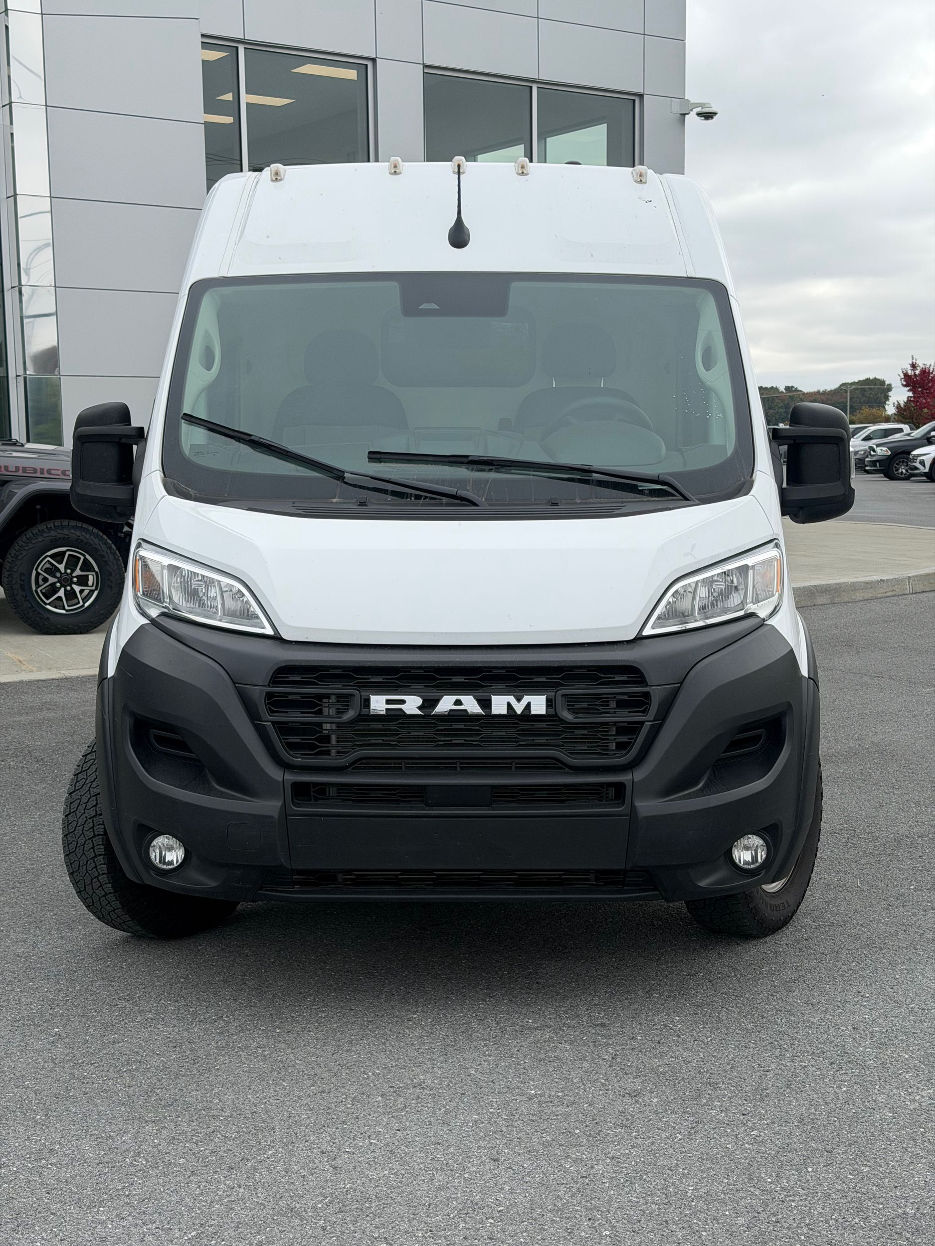 Photo Ram ProMaster Cargo Van Tradesman 2025 #2