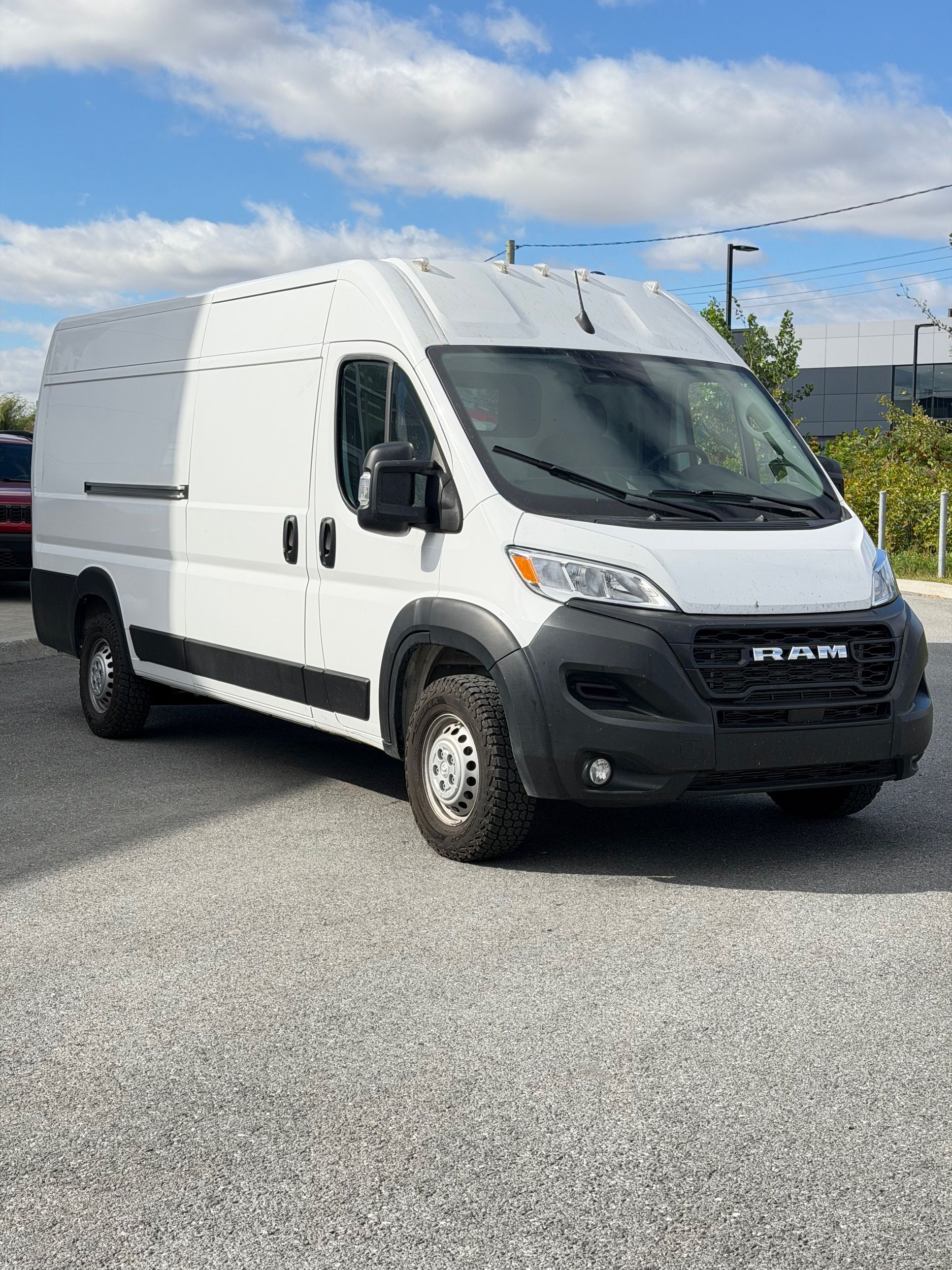 Photo 2025 Ram ProMaster Cargo Van Tradesman #3
