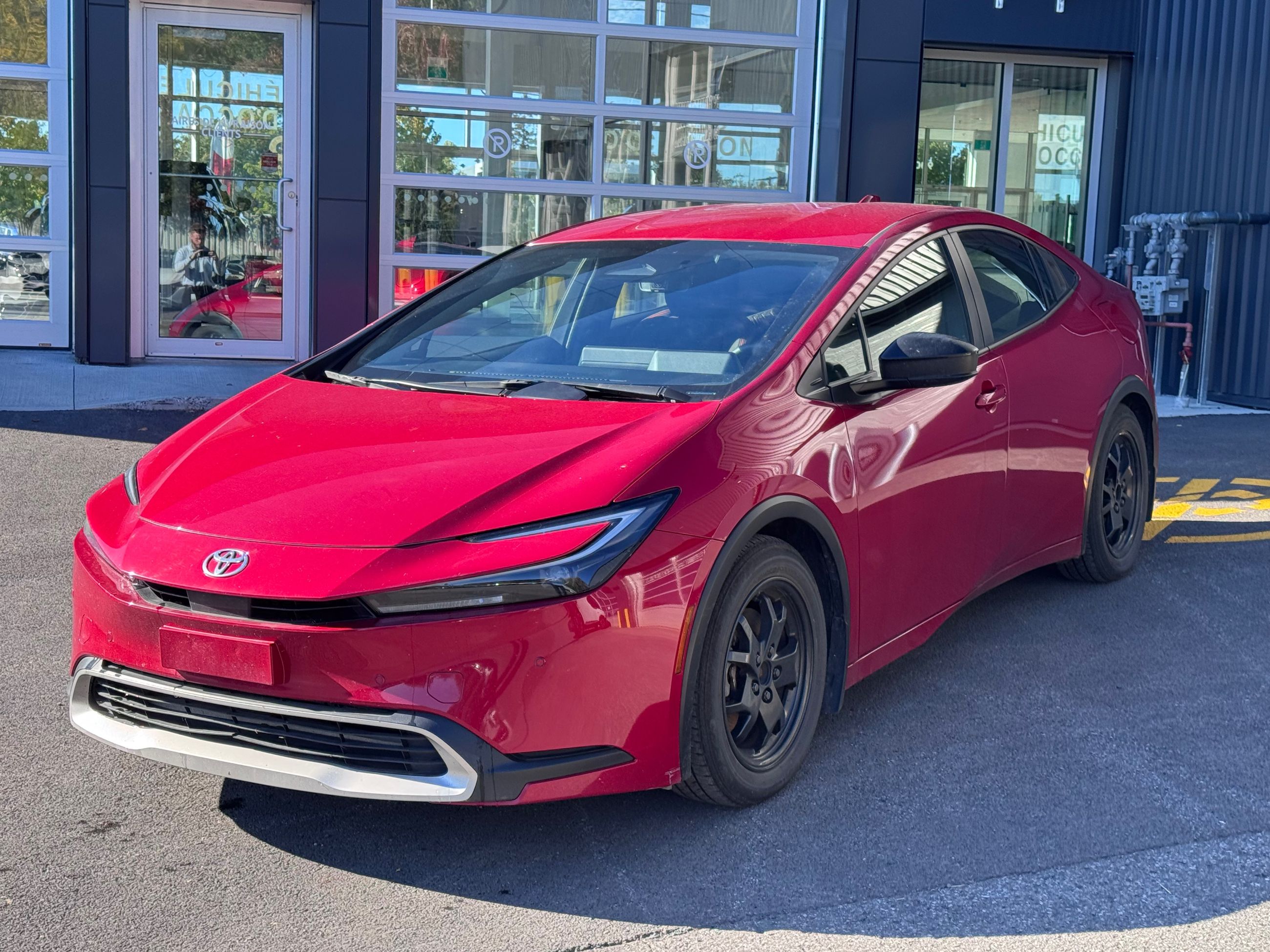 Photo Toyota Prius Prime SE 2024 #1