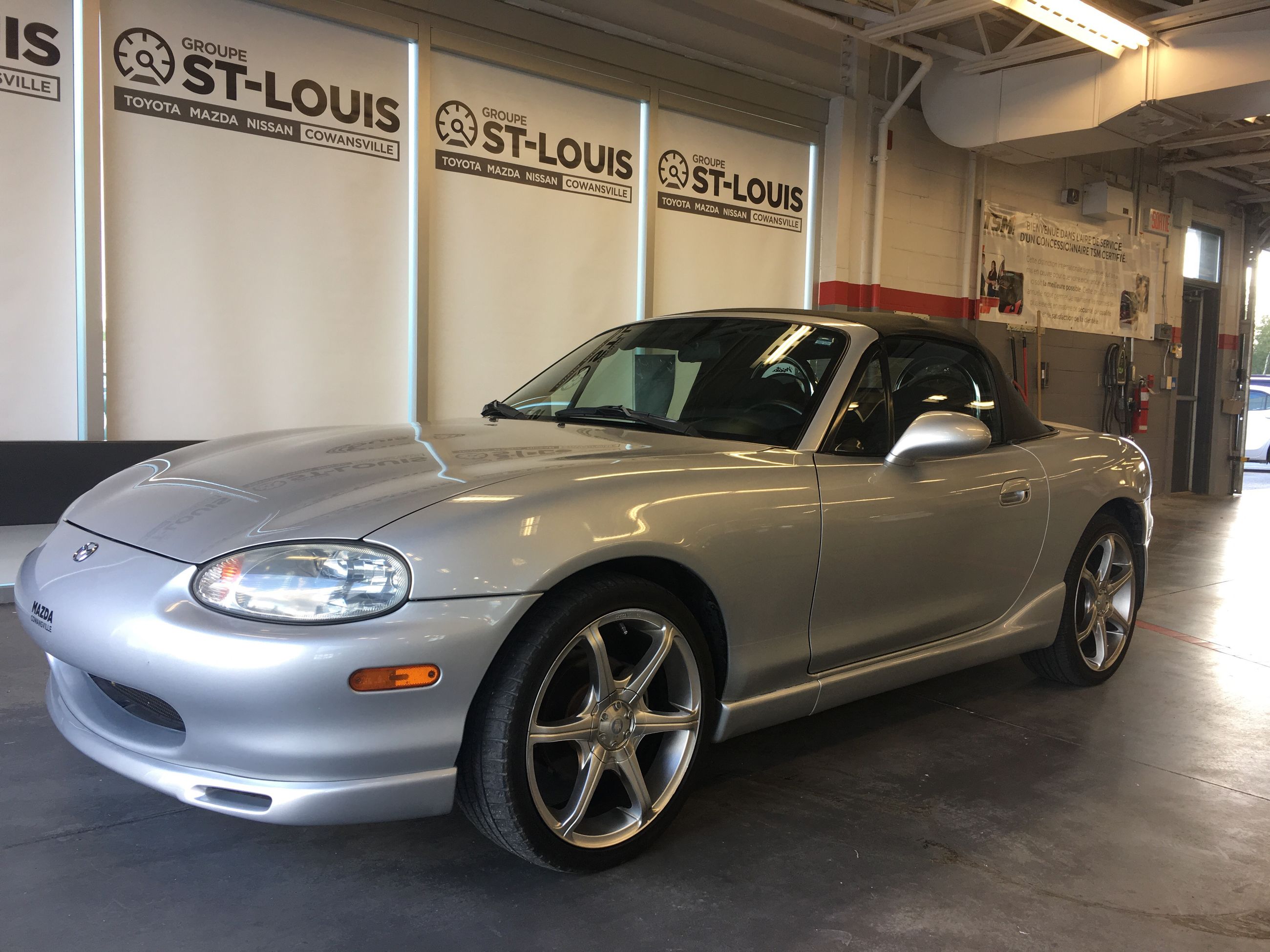 Cowansville Mazda Mazda MX5 Miata BASE TOIT NEUF 2000 d
