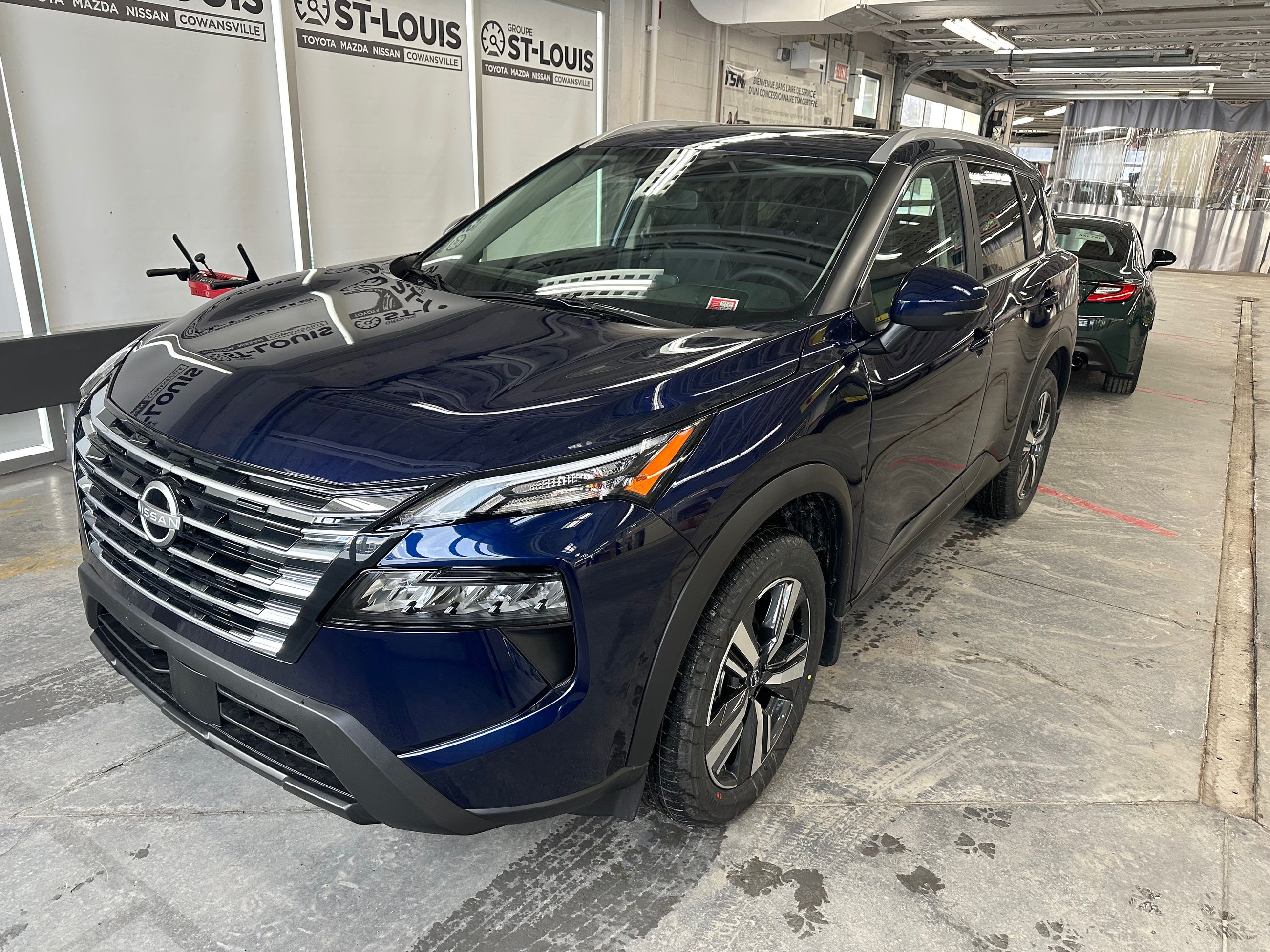 2025 Nissan Rogue SV Moonroof Privilège AWD | #NF058 | Cowansville ...