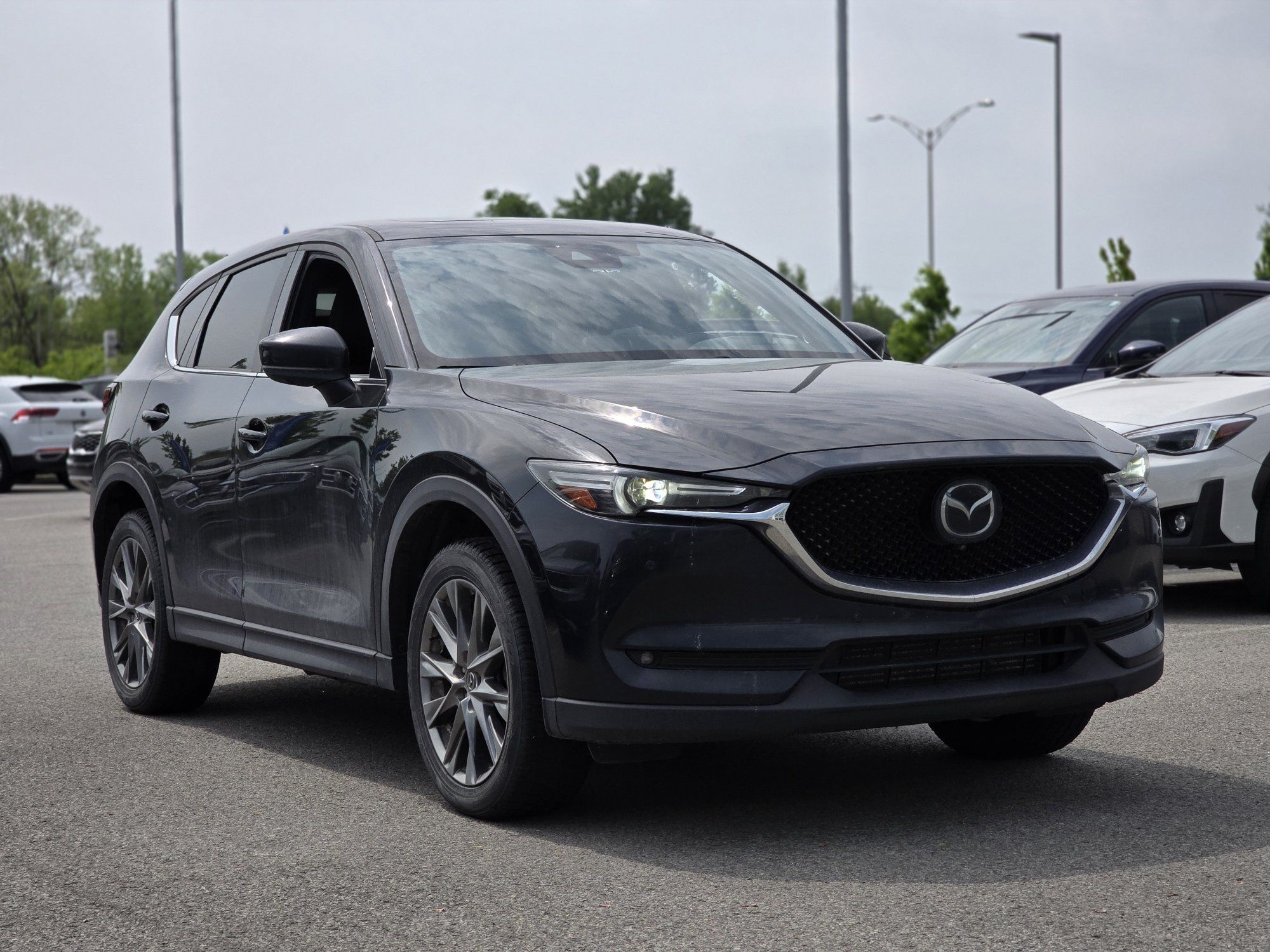 Mazda CX-5 Signature AWD | TOIT | CUIR | CARPLAY | CAMÉRA 2021 Signature AWD | TOIT | CUIR | CARPLAY | CAMÉRA