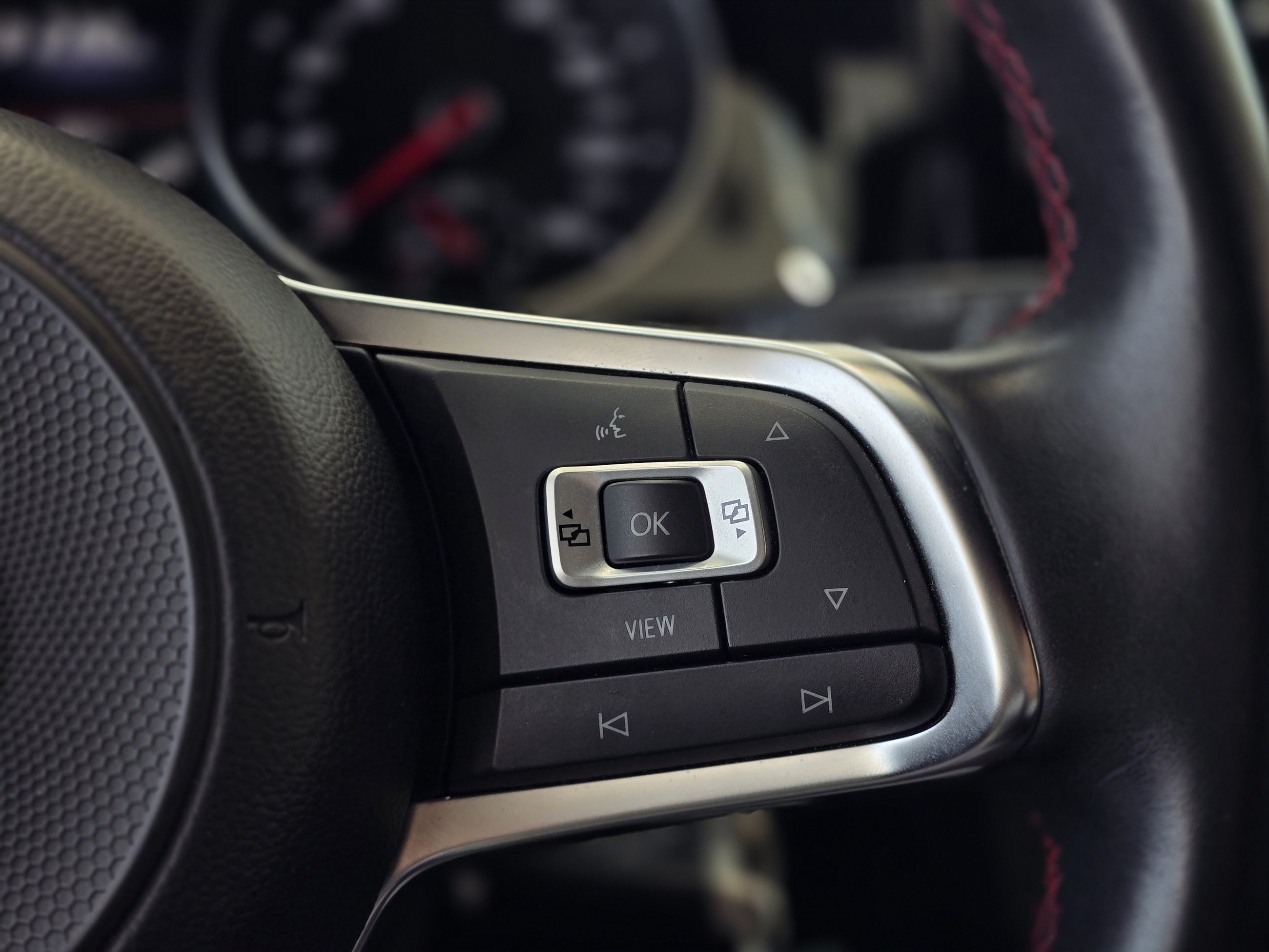 2019 Volkswagen Golf GTI 228HP | CARPLAY | CAMÉRA | BLUETOOTH | BAS KM!! 228HP | CARPLAY | CAMÉRA | BLUETOOTH | BAS KM!!