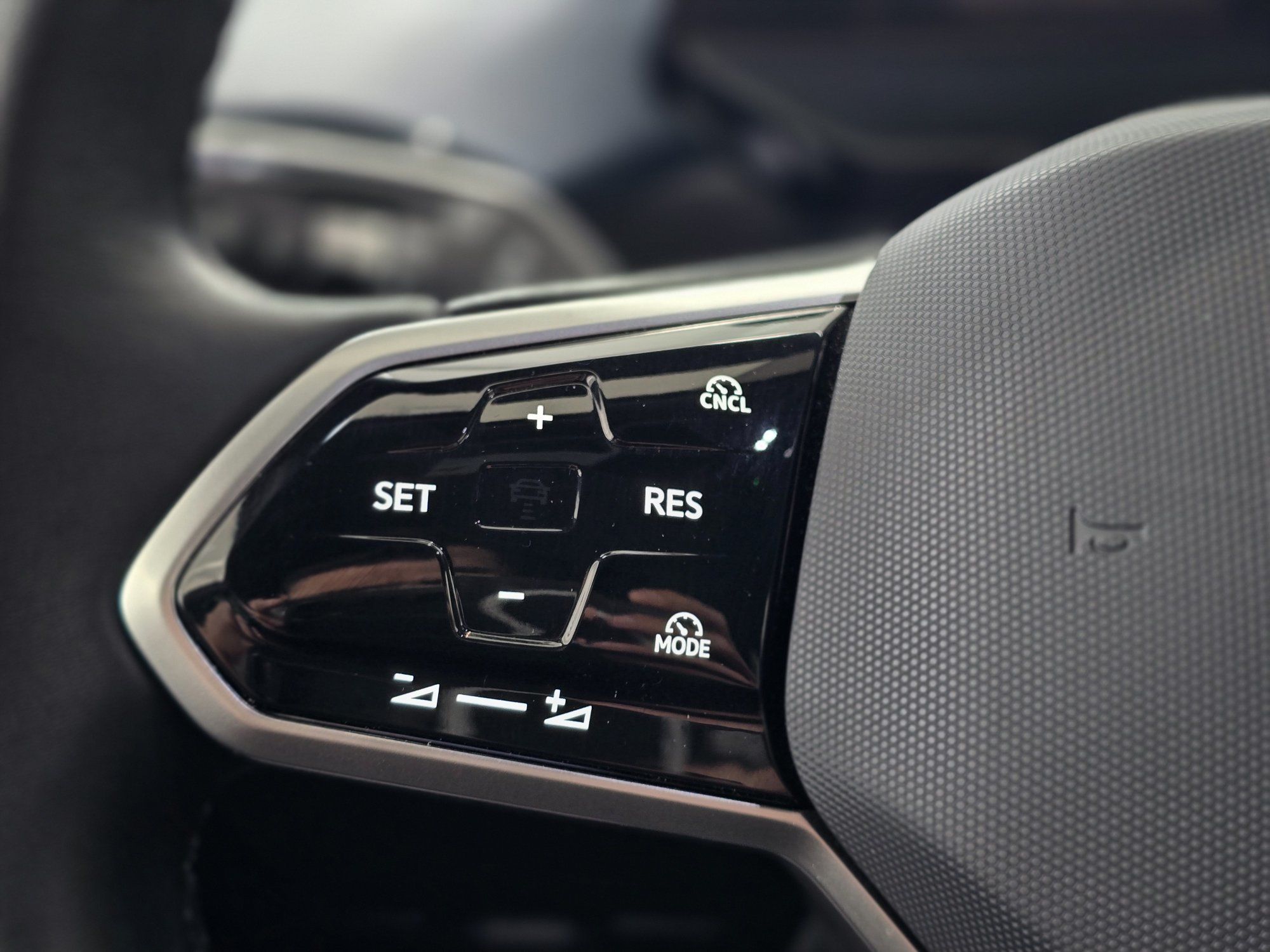 2024 Volkswagen ID.4 Pro S AWD | CUIR | NAV | CARPLAY | BAS KM Pro S AWD | CUIR | NAV | CARPLAY | BAS KM