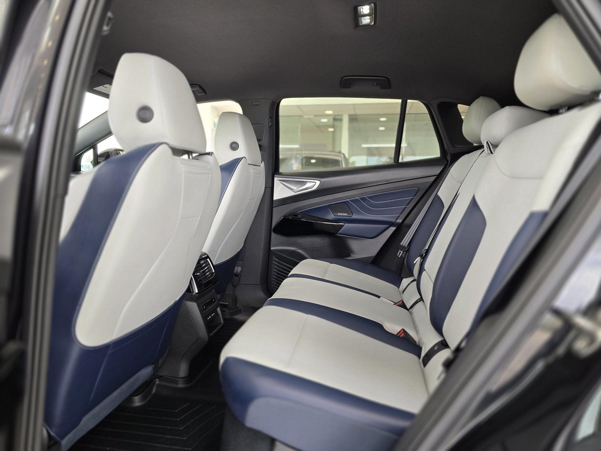2024 Volkswagen ID.4 Pro S AWD | CUIR | NAV | CARPLAY | BAS KM Pro S AWD | CUIR | NAV | CARPLAY | BAS KM