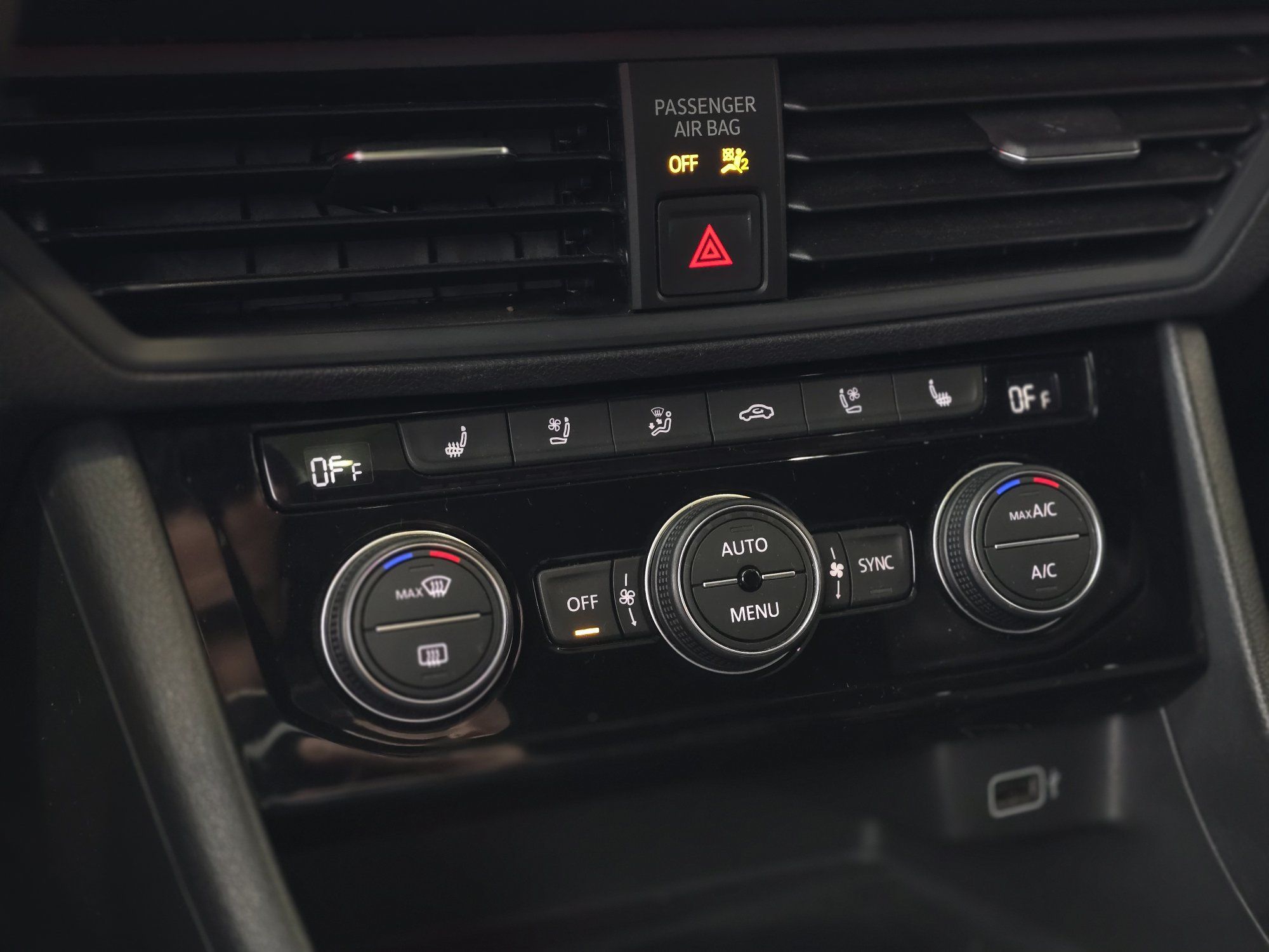 2019 Volkswagen Jetta GLI 2.0T | TOIT | CUIR | NAV | CARPLAY | CAMÉRA | +++ 2.0T | TOIT | CUIR | NAV | CARPLAY | CAMÉRA | +++