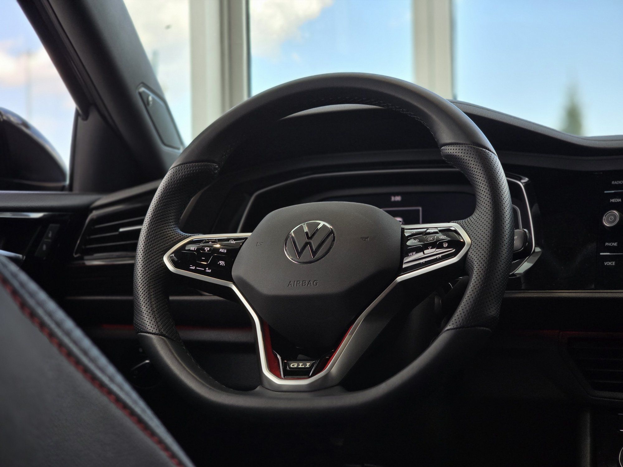 2024 Volkswagen Jetta GLI DSG | TOIT | CUIR | NAV | CARPLAY | BAS KM!! DSG | TOIT | CUIR | NAV | CARPLAY | BAS KM!!