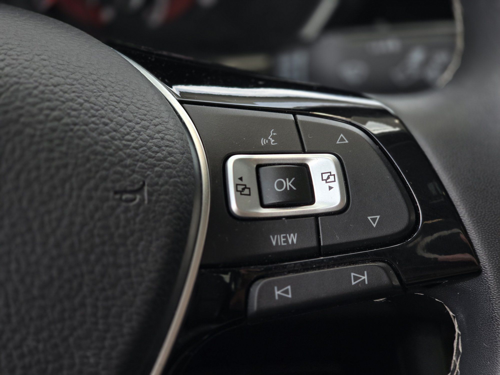 2021 Volkswagen Jetta Highline TOIT | CARPLAY | CAMÉRA | CUIR | BAS KM!! Highline TOIT | CARPLAY | CAMÉRA | CUIR | BAS KM!!