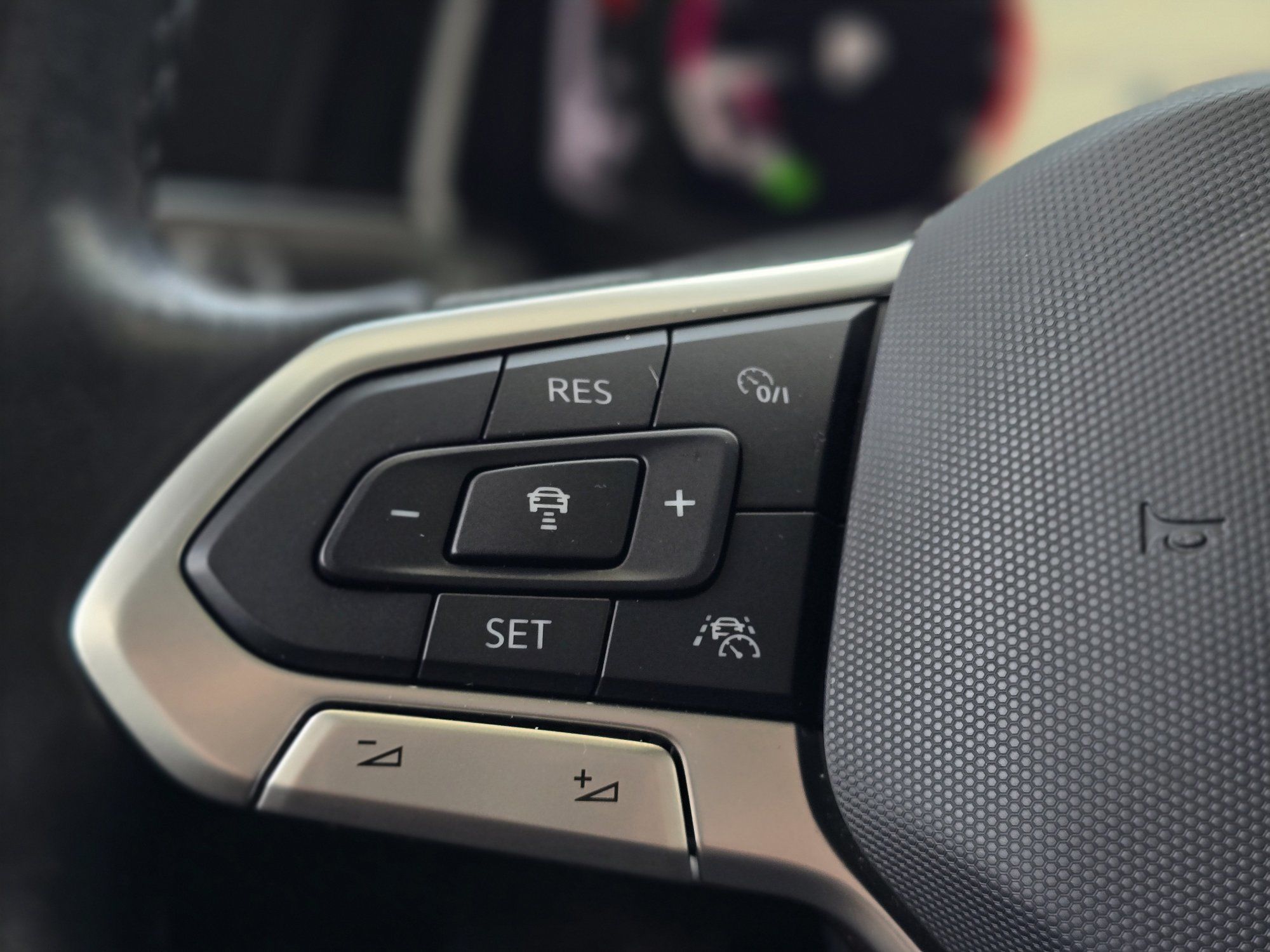 Volkswagen Jetta Highline TOIT | CUIR | CARPLAY | NAV | DÉMARREUR 2022 Highline TOIT | CUIR | CARPLAY | NAV | DÉMARREUR