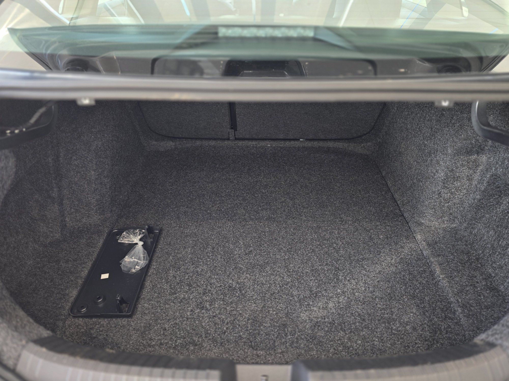 Volkswagen Jetta Highline TOIT | CUIR | NAV | DÉMARREUR | BAS KM 2024 Highline TOIT | CUIR | NAV | DÉMARREUR | BAS KM