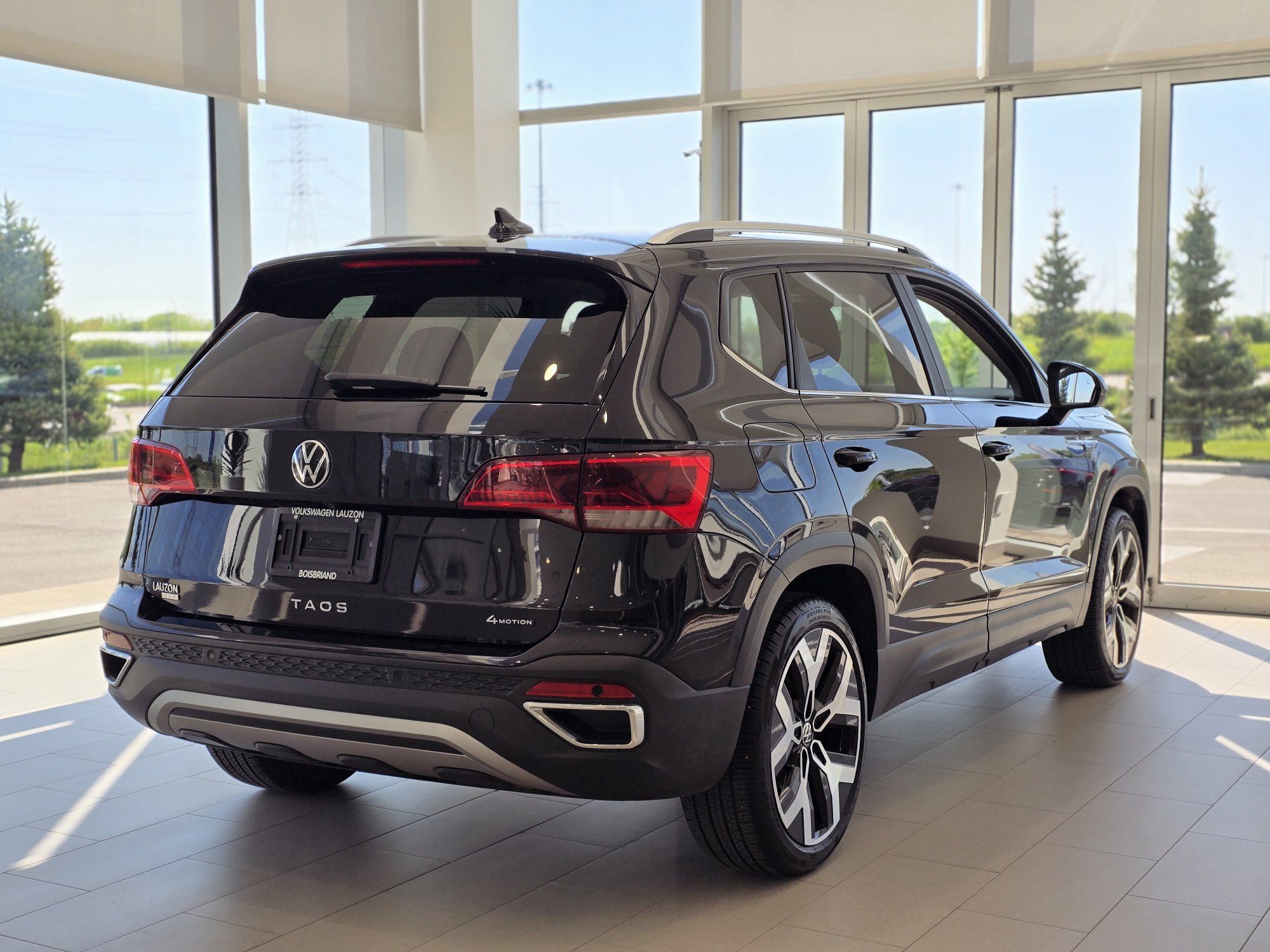 Volkswagen Taos Highline PANO | CUIR | CARPLAY | CAM | DÉMARREUR 2022 Highline PANO | CUIR | CARPLAY | CAM | DÉMARREUR