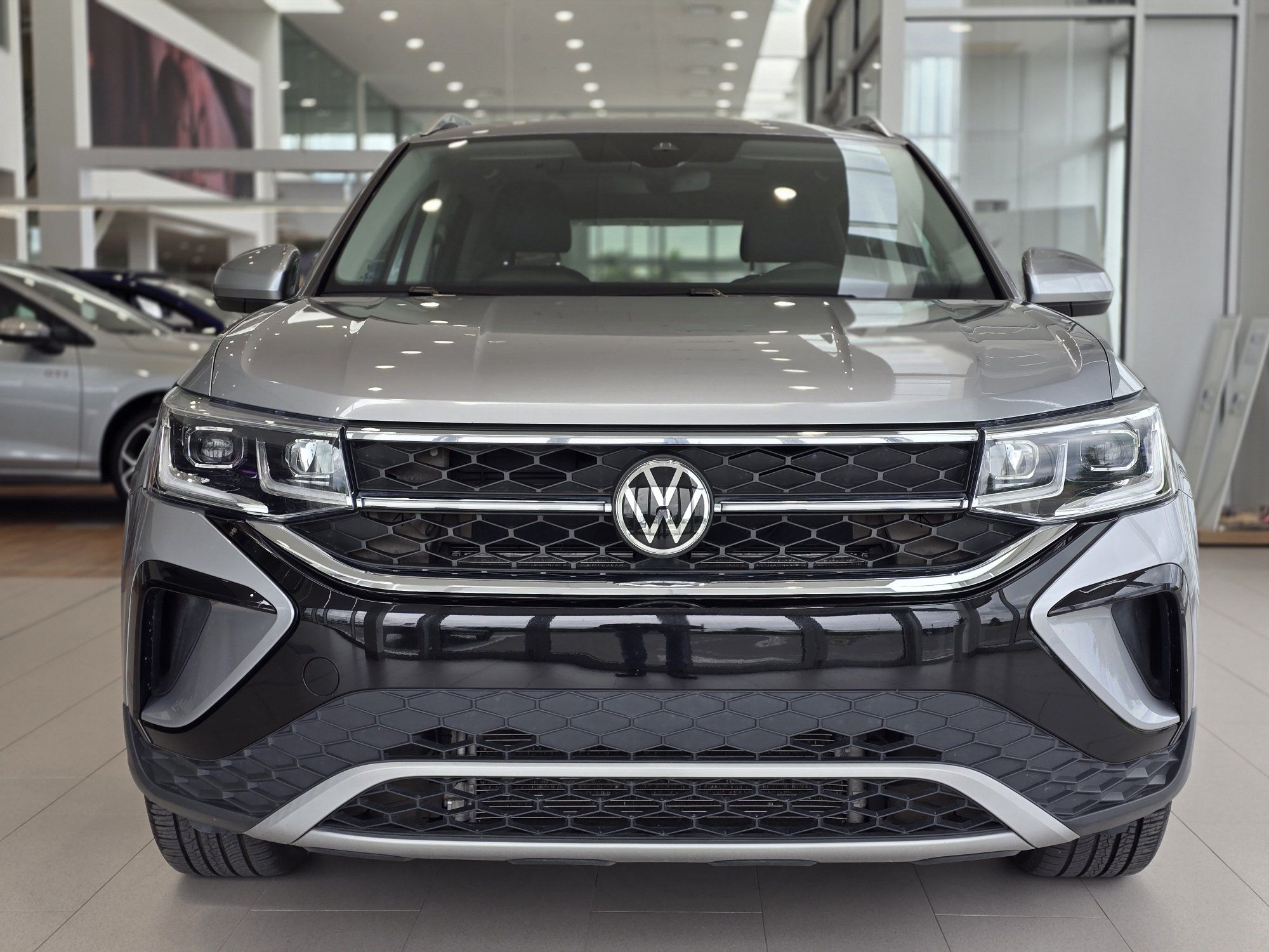 2022 Volkswagen Taos Highline PANO | CUIR | CARPLAY | DÉMARREUR |BAS KM Highline PANO | CUIR | CARPLAY | DÉMARREUR | BAS KM
