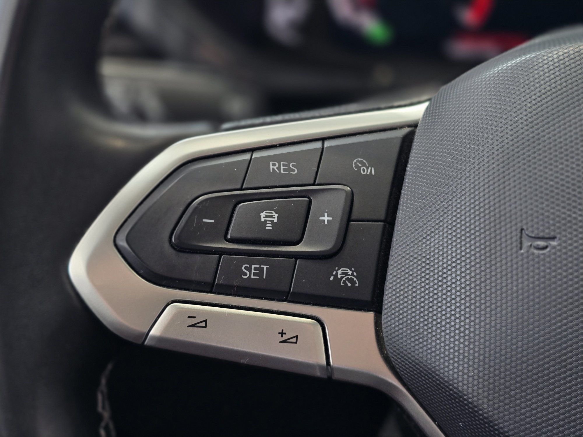 2022 Volkswagen Taos Highline TOIT PANO | CUIR | CARPLAY | CAMÉRA | +++ Highline TOIT PANO | CUIR | CARPLAY | CAMÉRA | +++