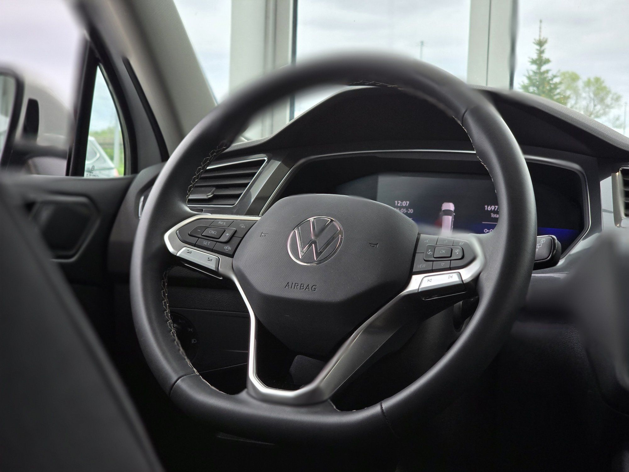 2022 Volkswagen Tiguan Trendline 4MOTION | CARPLAY | CAMÉRA | BAS KM !! Trendline 4MOTION | CARPLAY | CAMÉRA | BAS KM !!