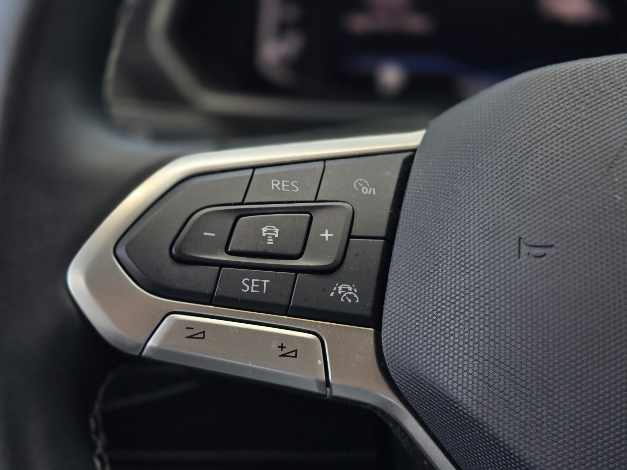 Volkswagen Tiguan Comfortline TOIT PANO | CUIR | CARPLAY | CAMÉRA 2022 Comfortline TOIT PANO | CUIR | CARPLAY | CAMÉRA