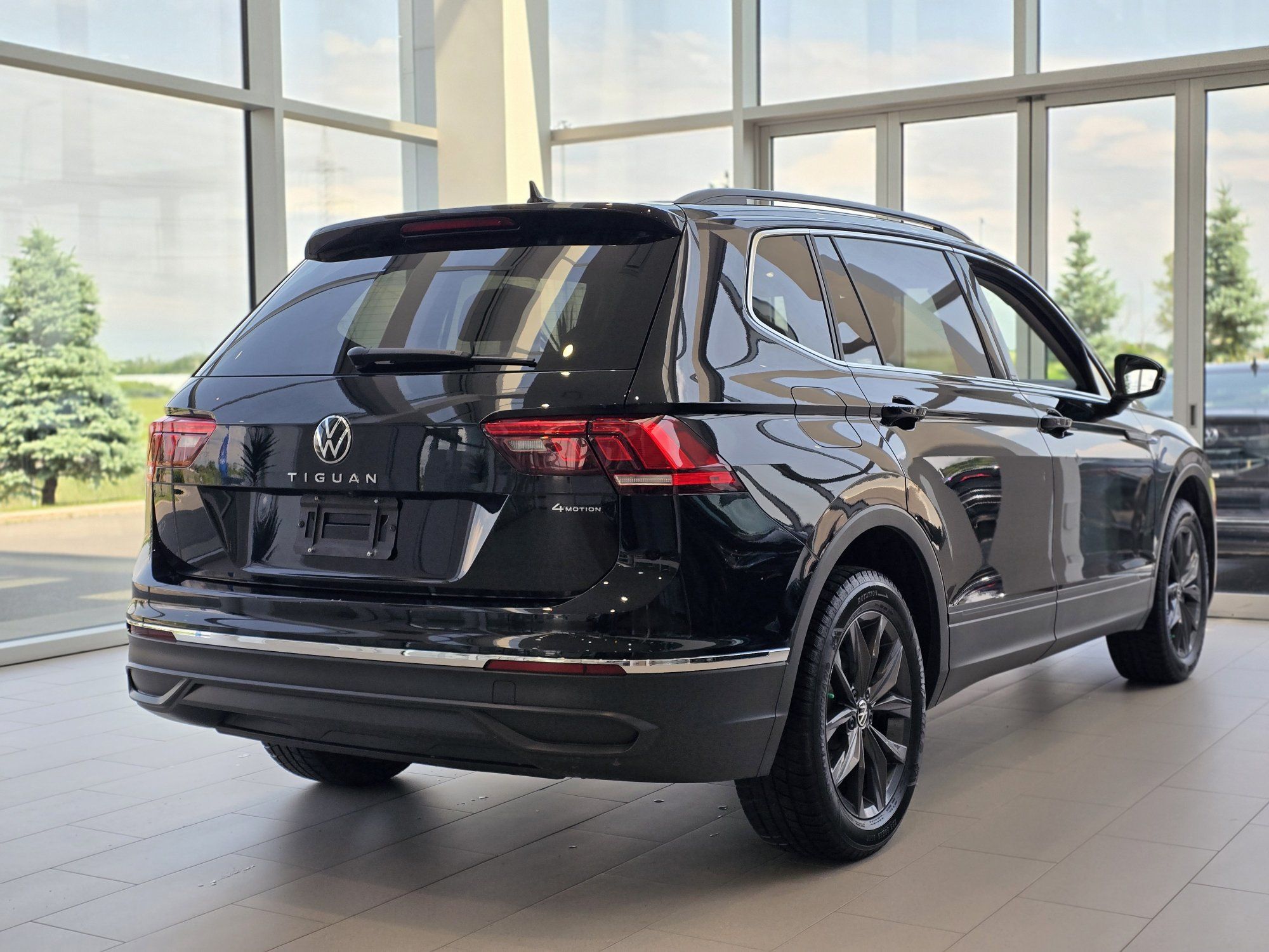 Volkswagen Tiguan Comfortline TOIT PANO | CUIR | CARPLAY | CAMÉRA 2022 Comfortline TOIT PANO | CUIR | CARPLAY | CAMÉRA