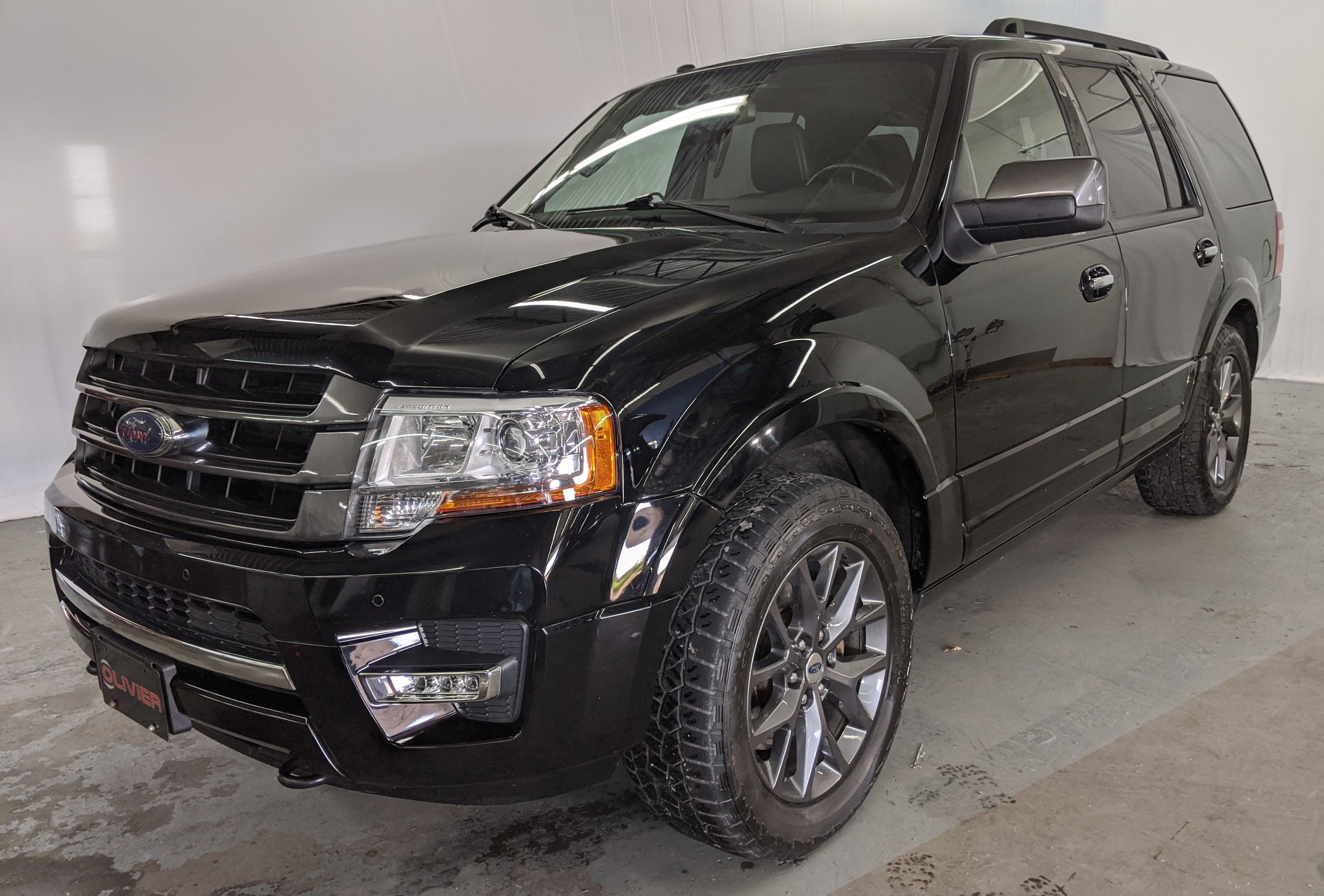 olivier ford sainthubert  ford expedition limited 2017 d