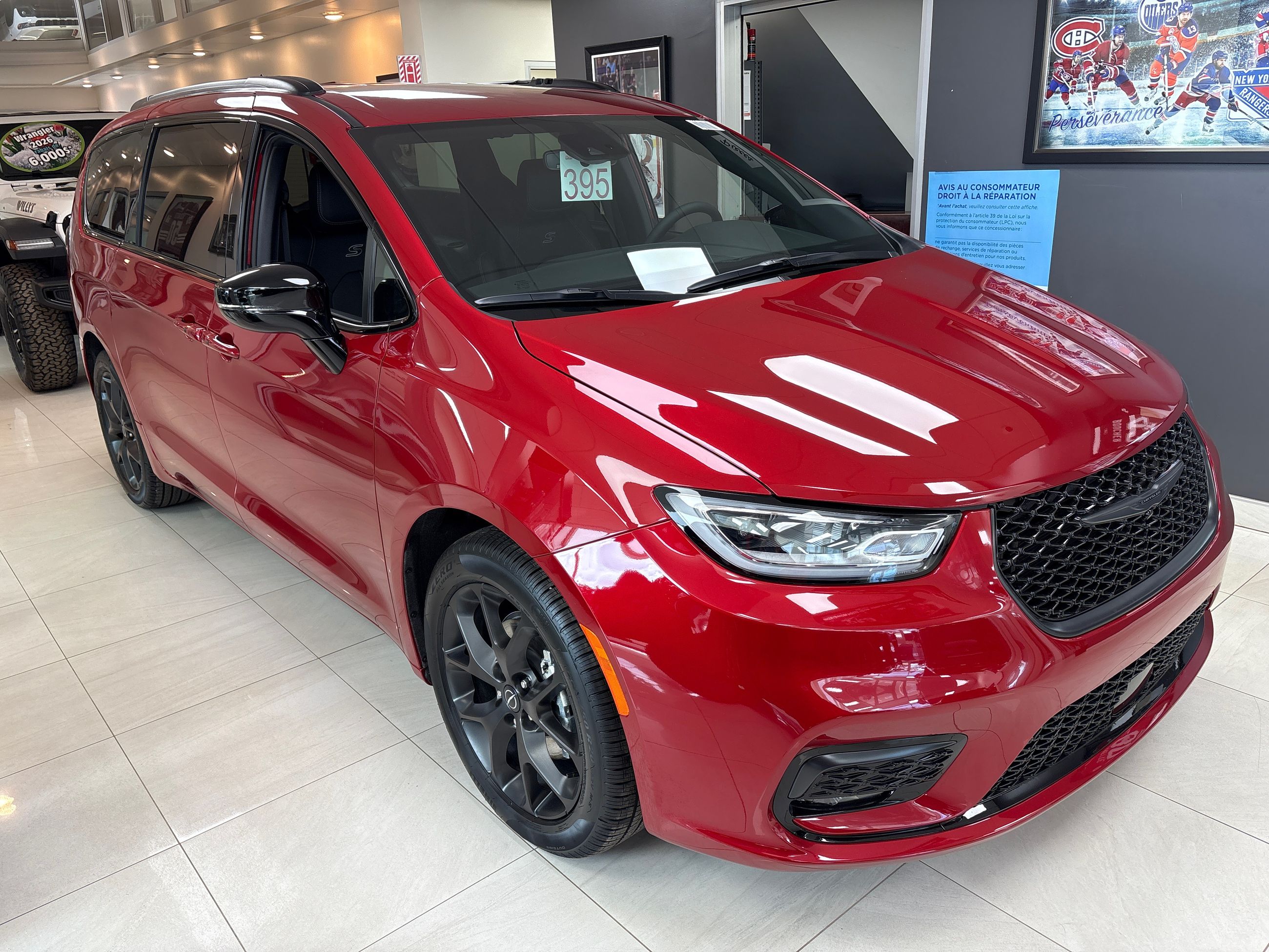 2026 Chrysler Pacifica SELECT