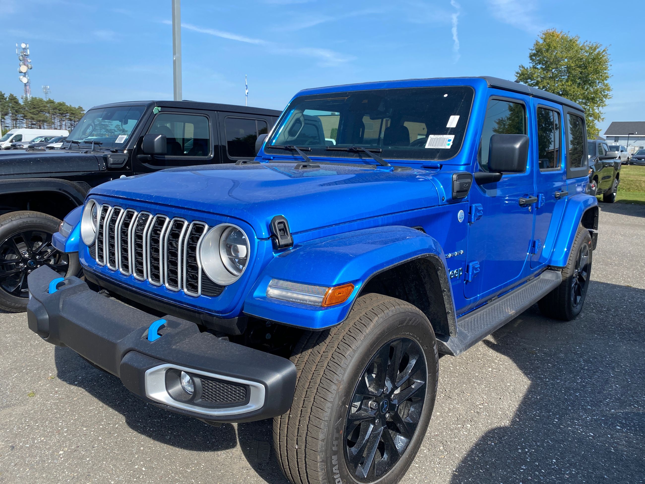 Automobiles Guy Beaudoin à LaurierStation Jeep Wrangler 4xe SAHARA