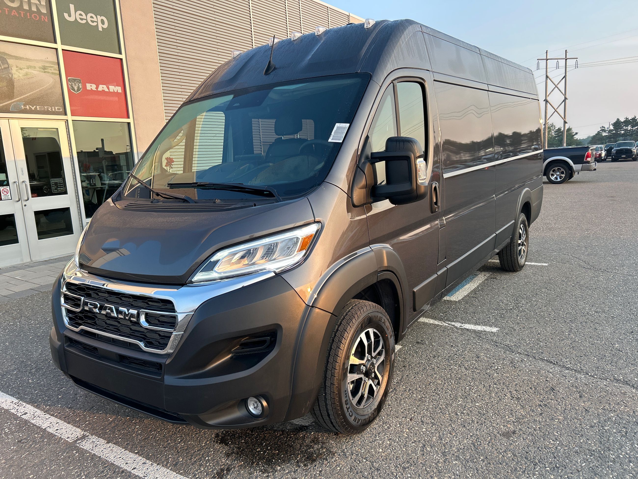2025 RAM ProMaster SLT