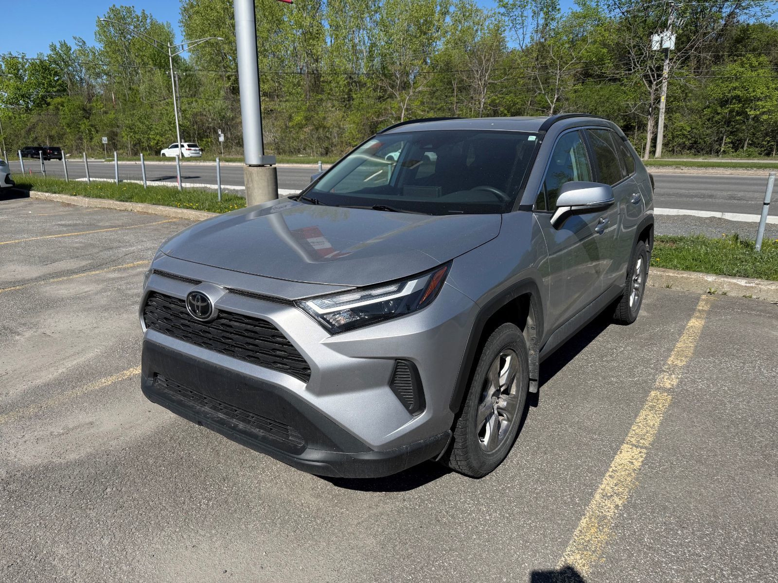2023 Toyota RAV4 XLE
