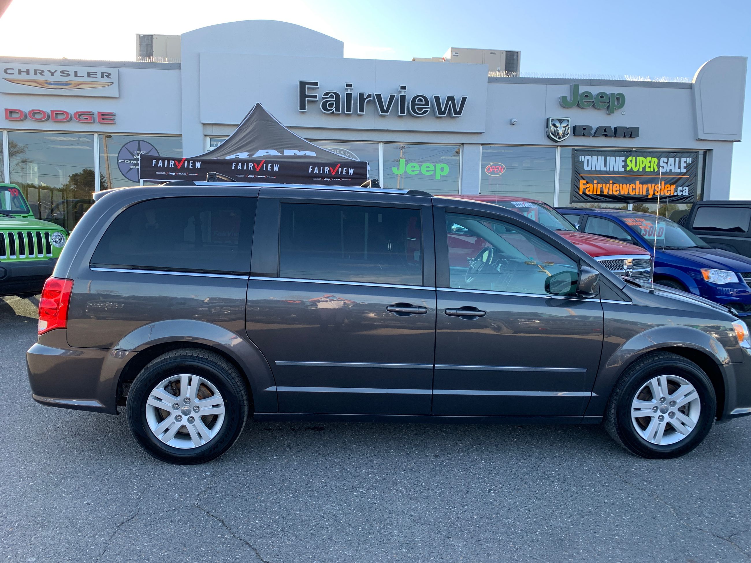 Used 2016 Dodge Grand Caravan Crew Plus in Fredericton Used inventory
