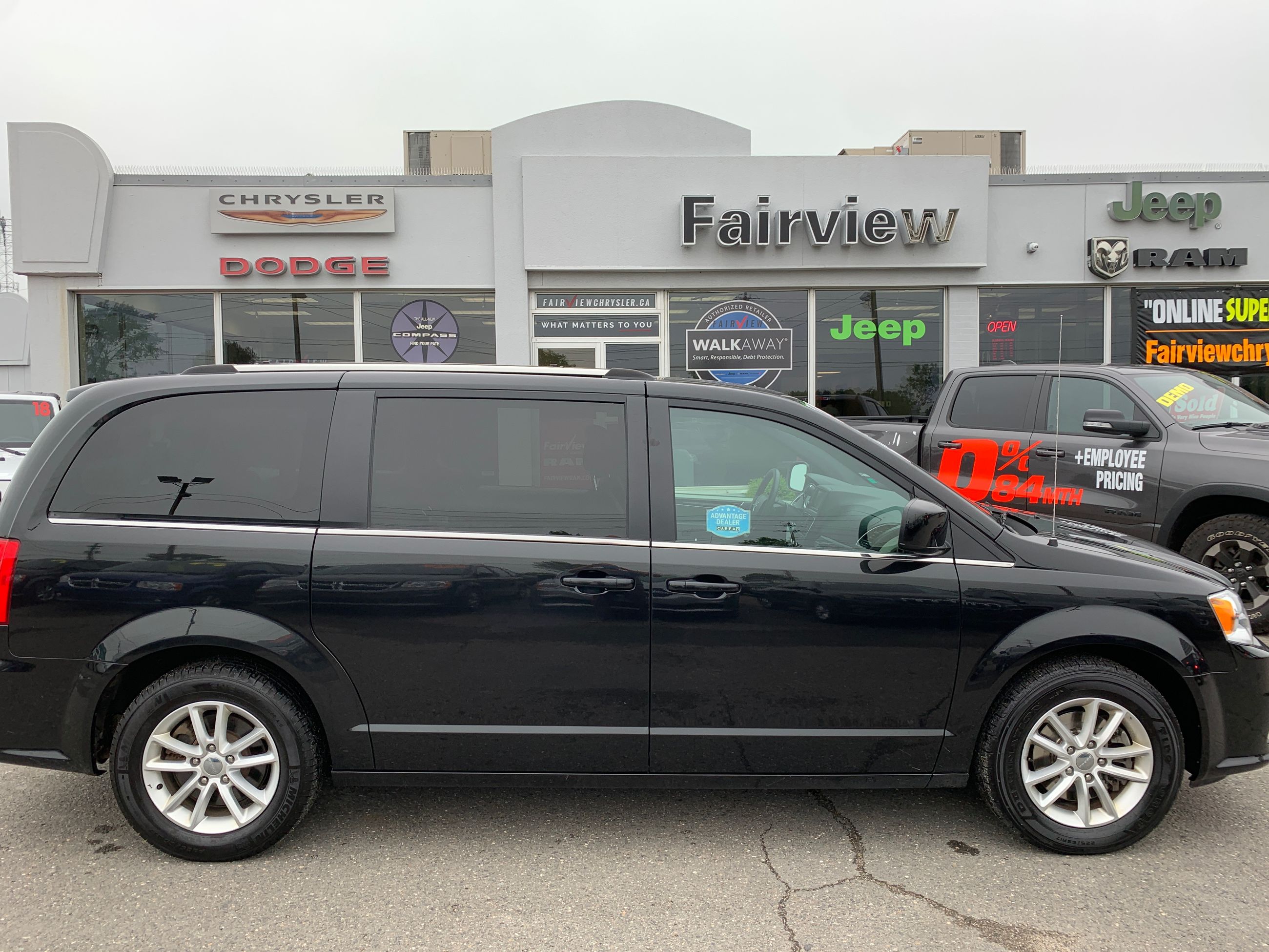 2019 dodge grand caravan sxt premium plus van