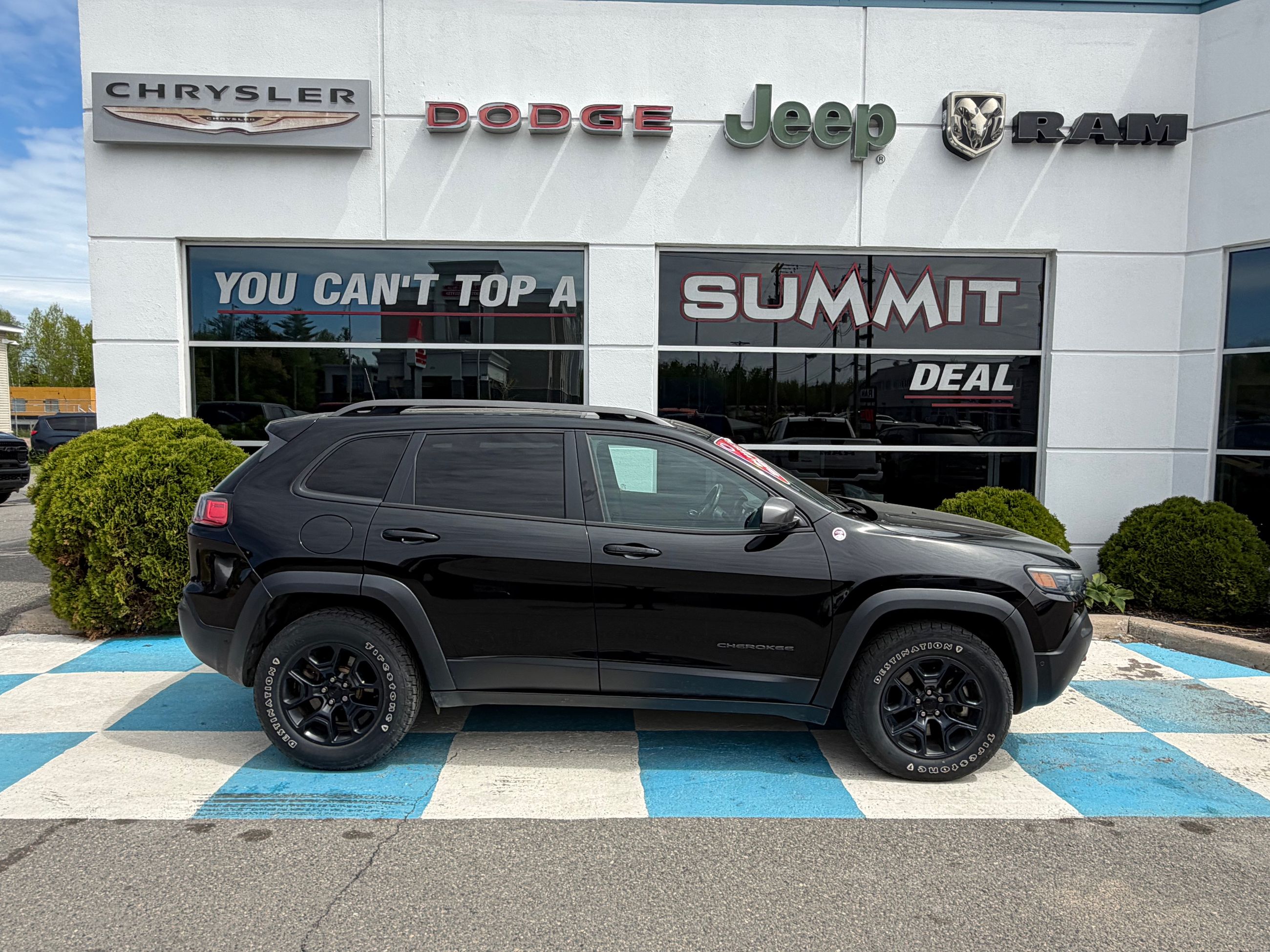 2021 Jeep Cherokee TRAILHAWK ELITE