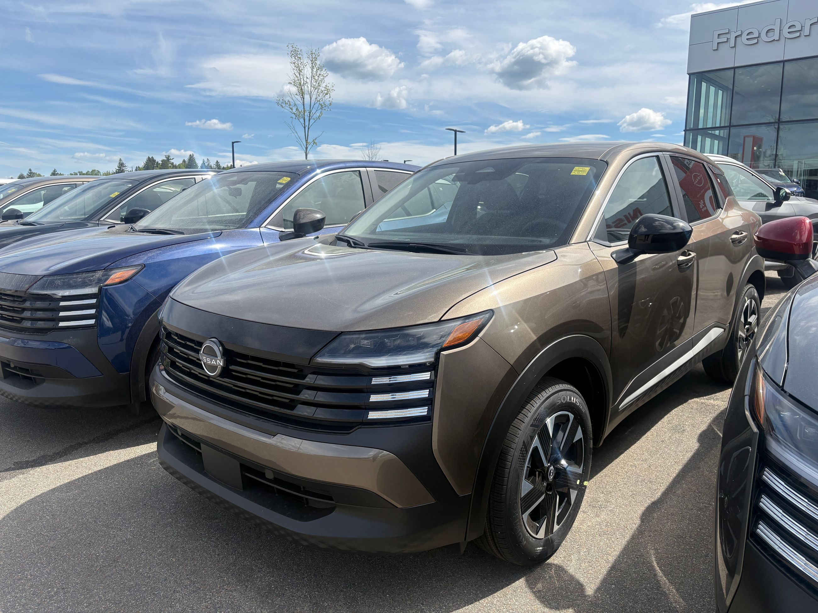2026 Nissan Kicks SV