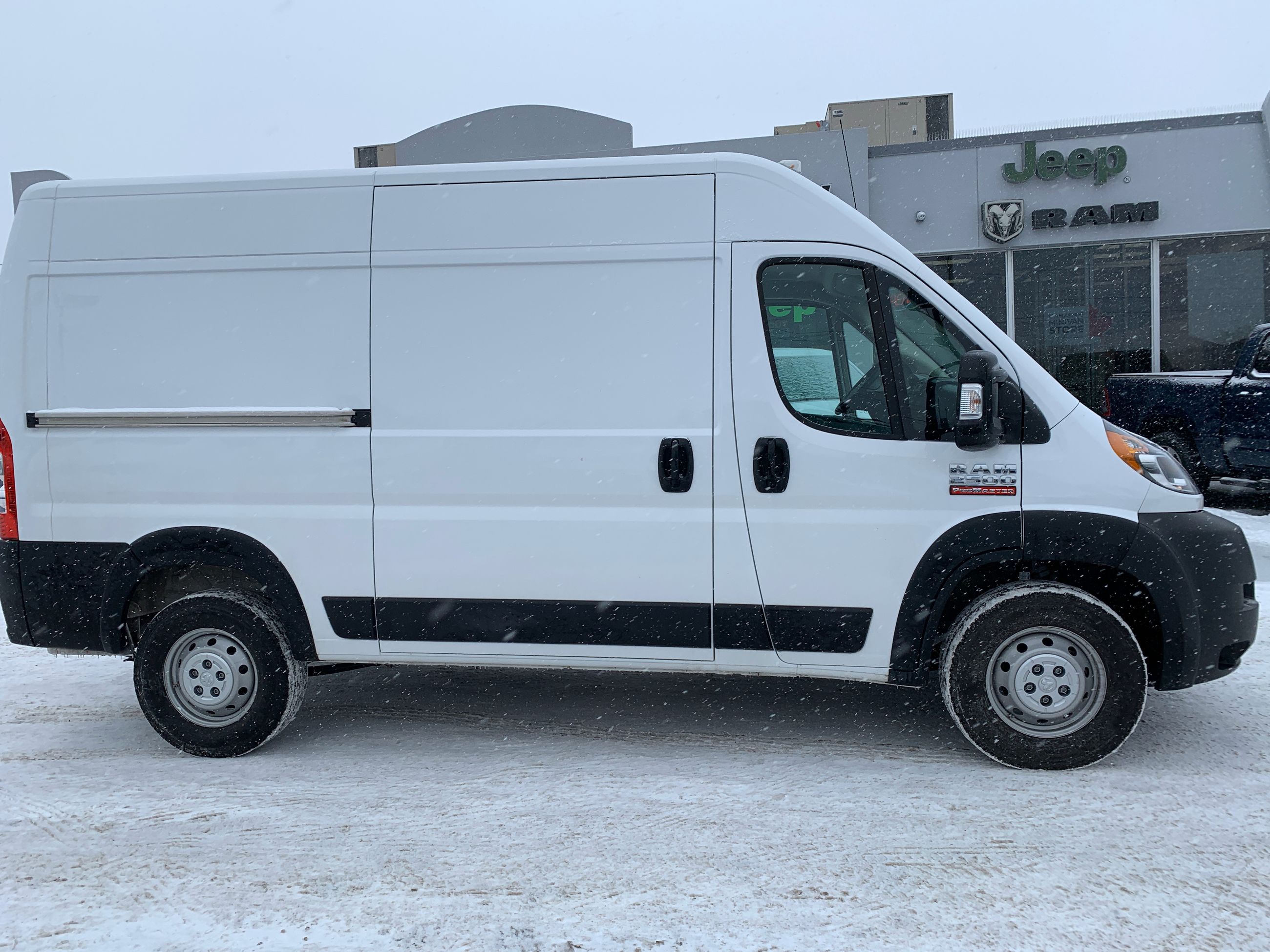 fairview-dodge-jeep-chrysler-in-fredericton-2019-ram-promaster-cargo