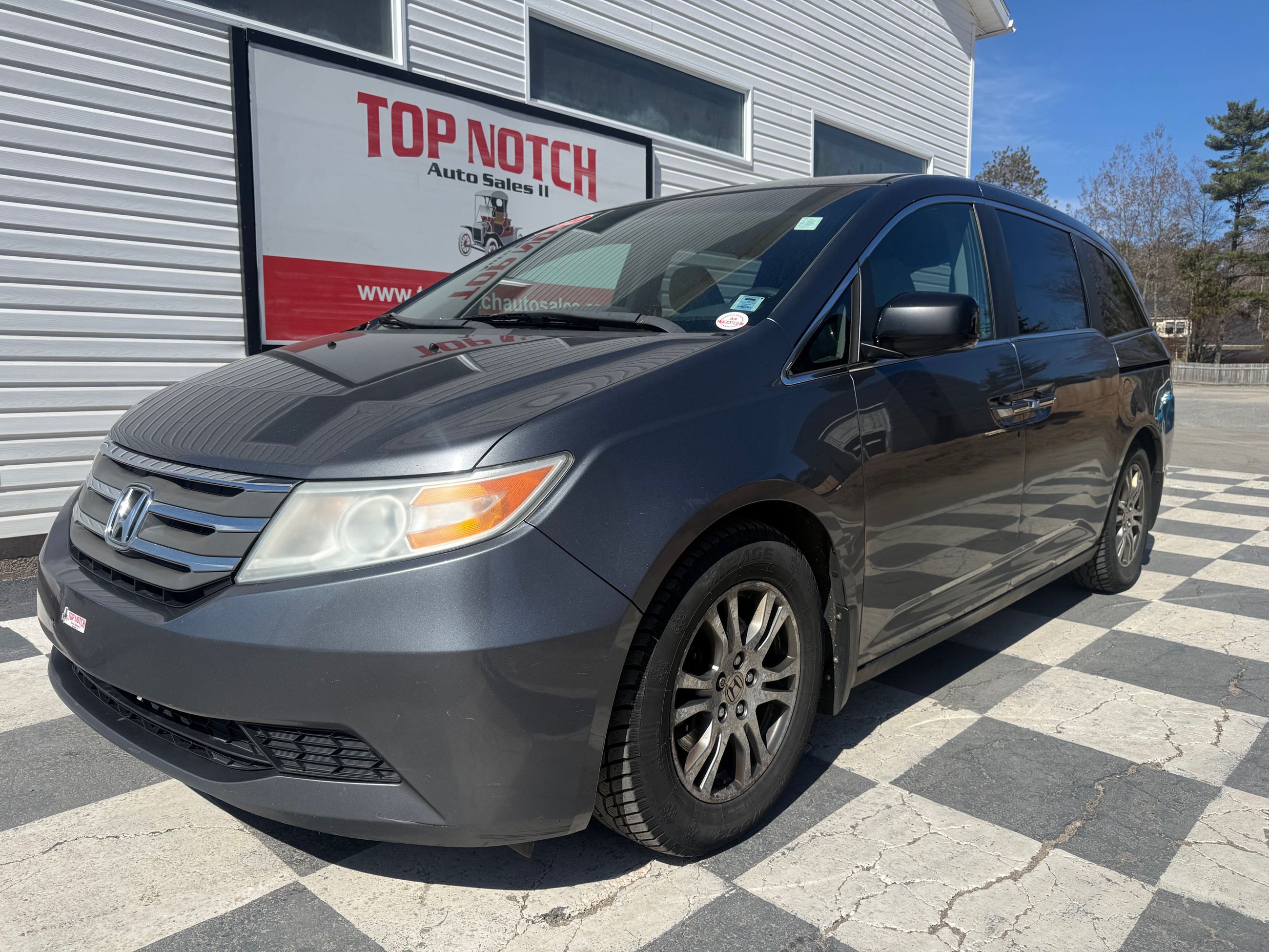 2012 Honda Odyssey EX-L, keyless entry, backup camera, Bluetooth