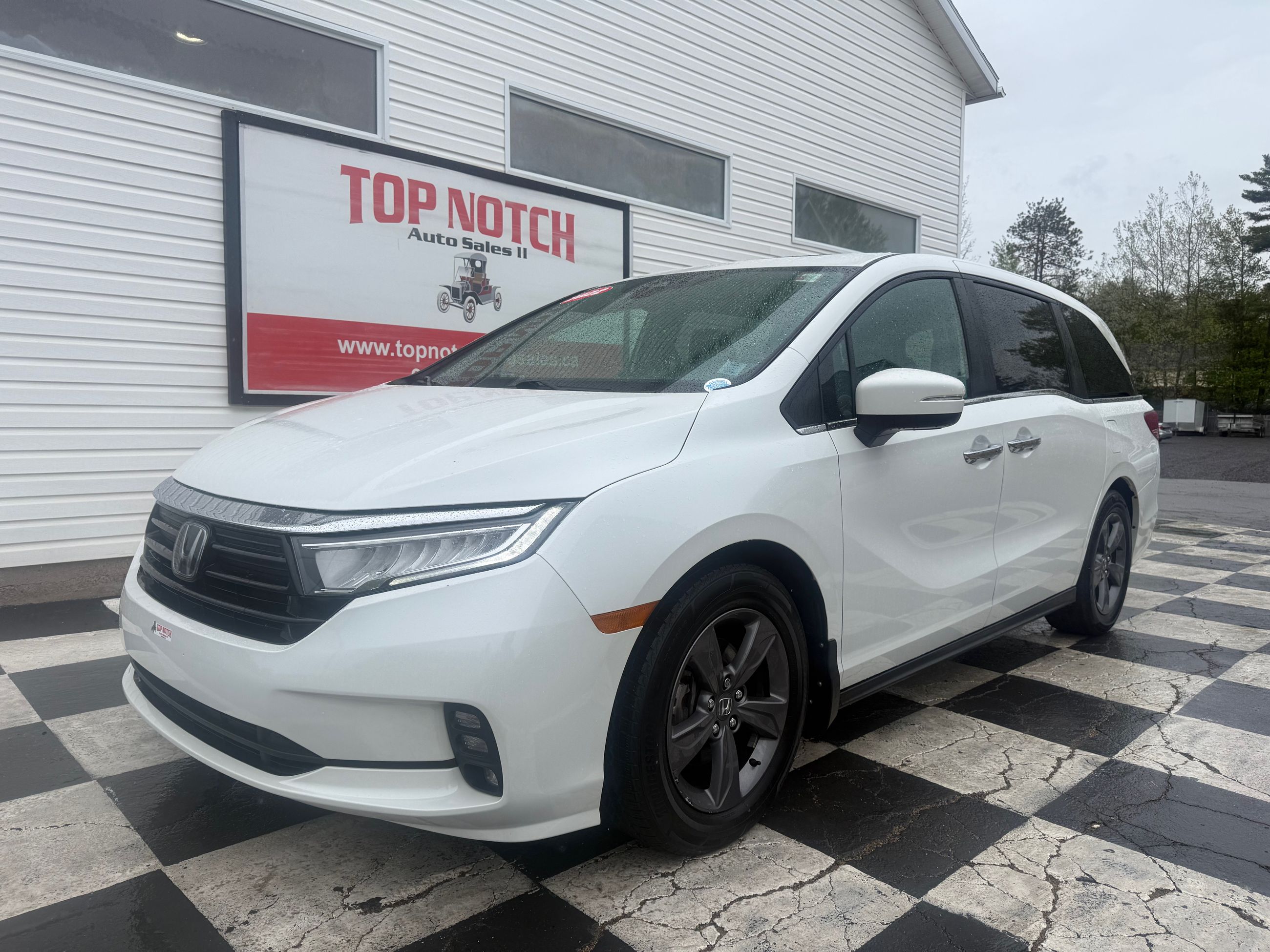 2022 Honda Odyssey EX, keyless entry, backup camera, Bluetooth