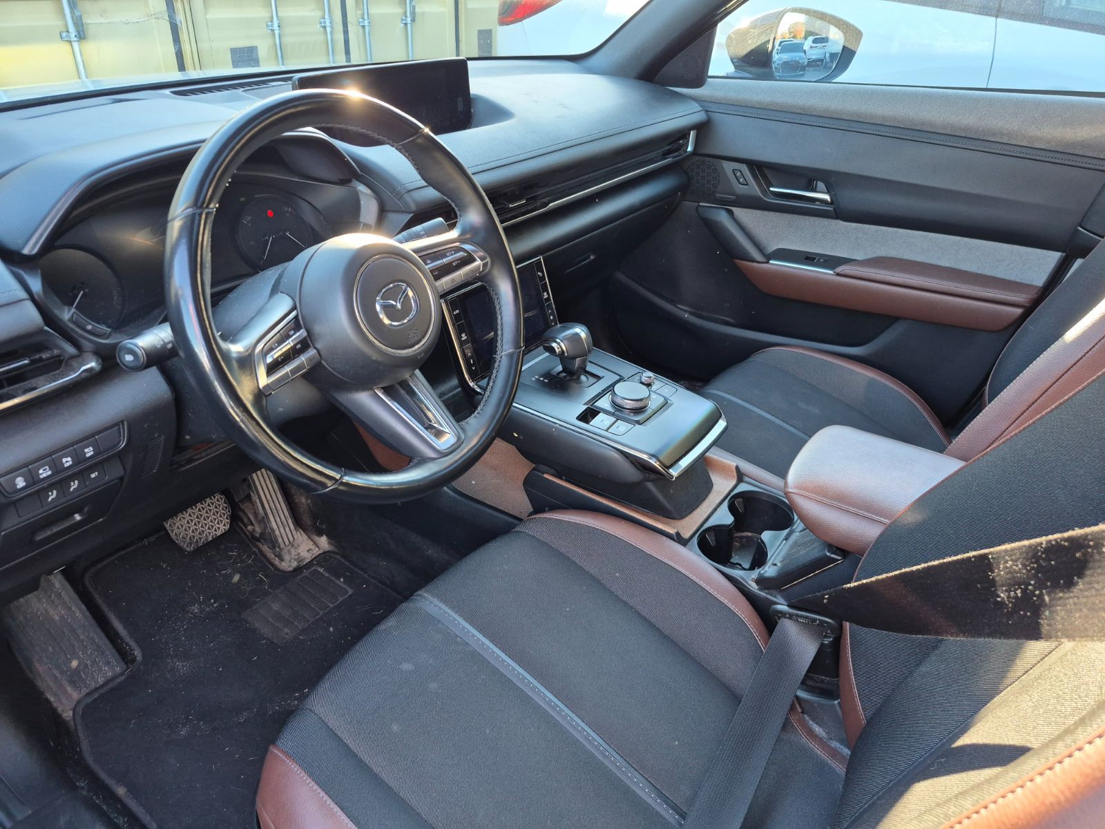 Photo Mazda MX-30 EV GT 2022 #2