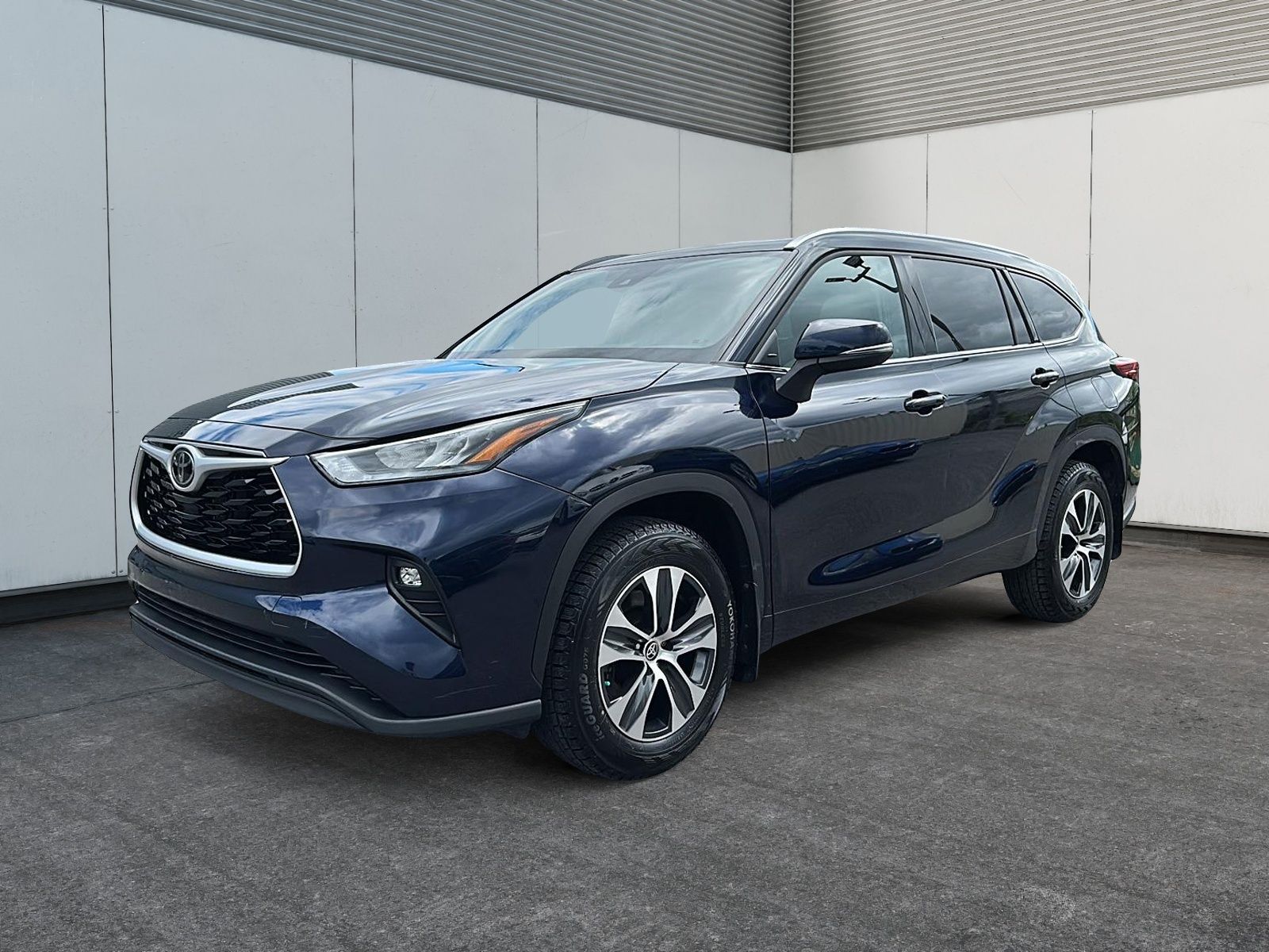 2021 Toyota Highlander XLE AWD