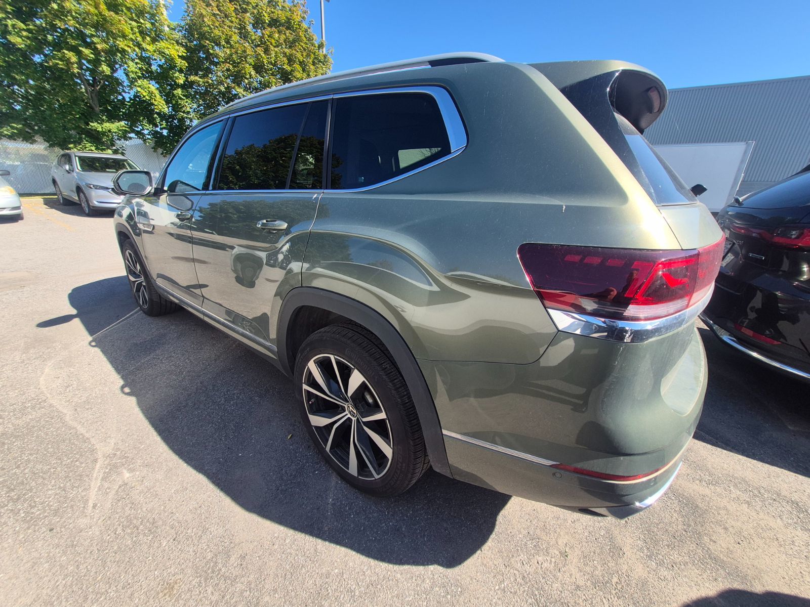 Photo Volkswagen Atlas EXECLINE AWD 2025 #2