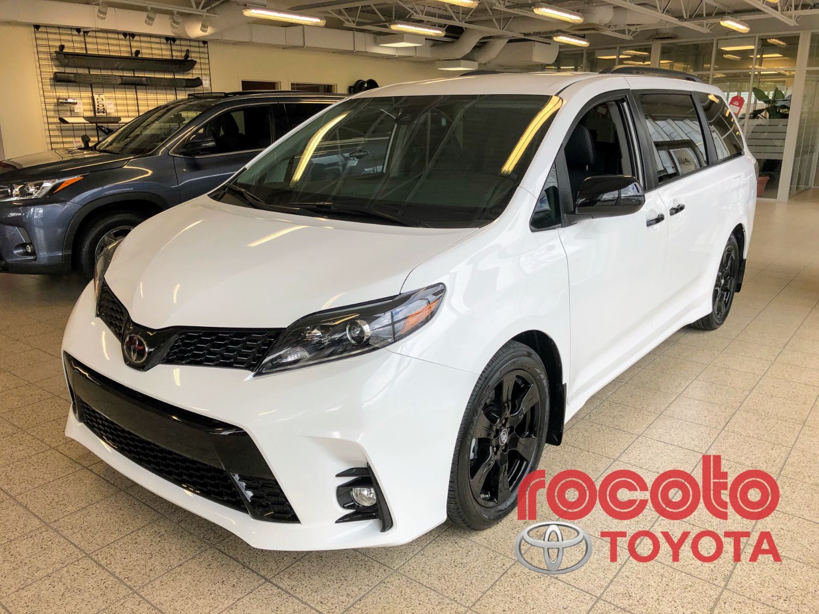 toyota sienna se 2020