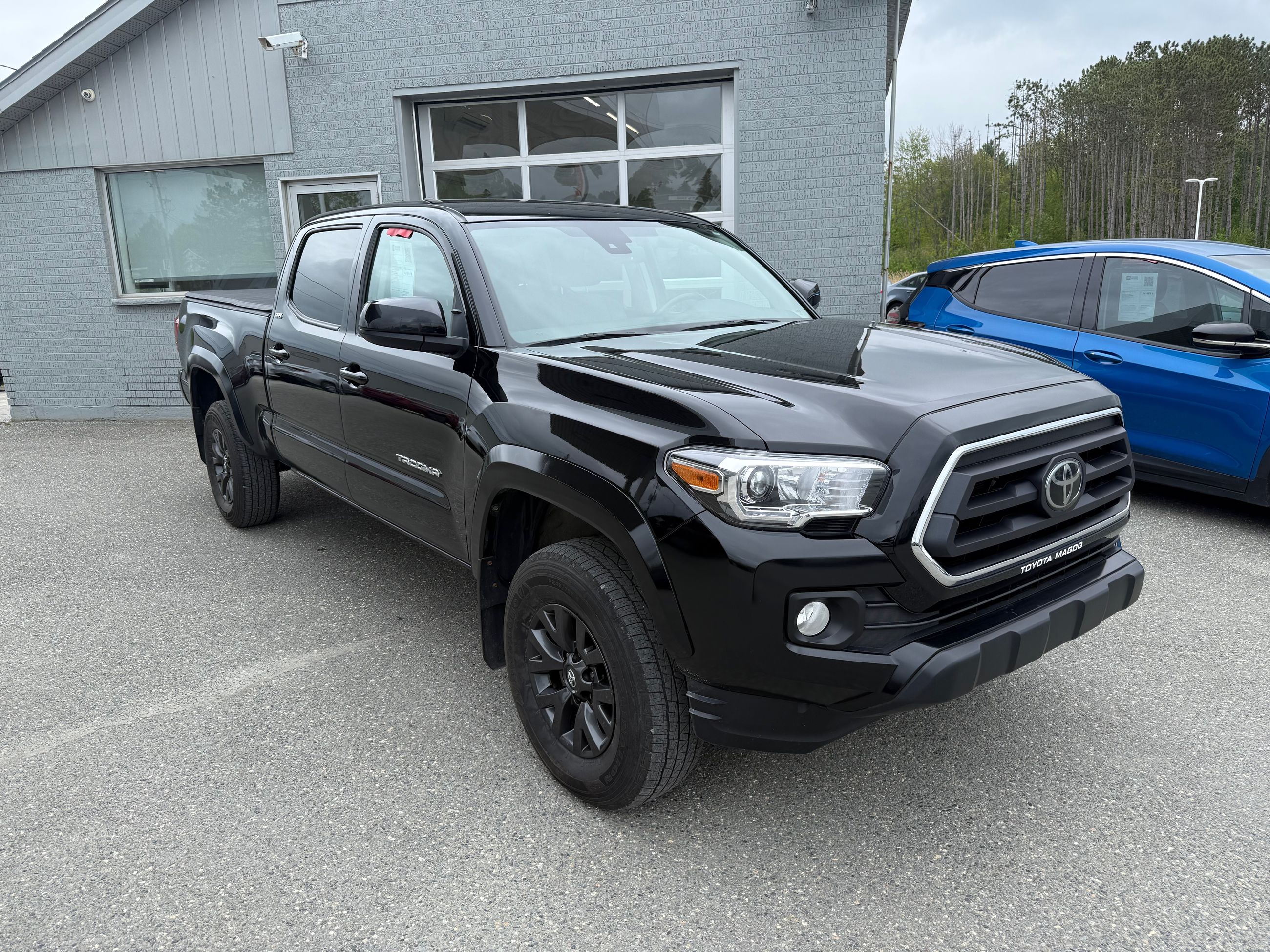 2022 Toyota Tacoma SR5