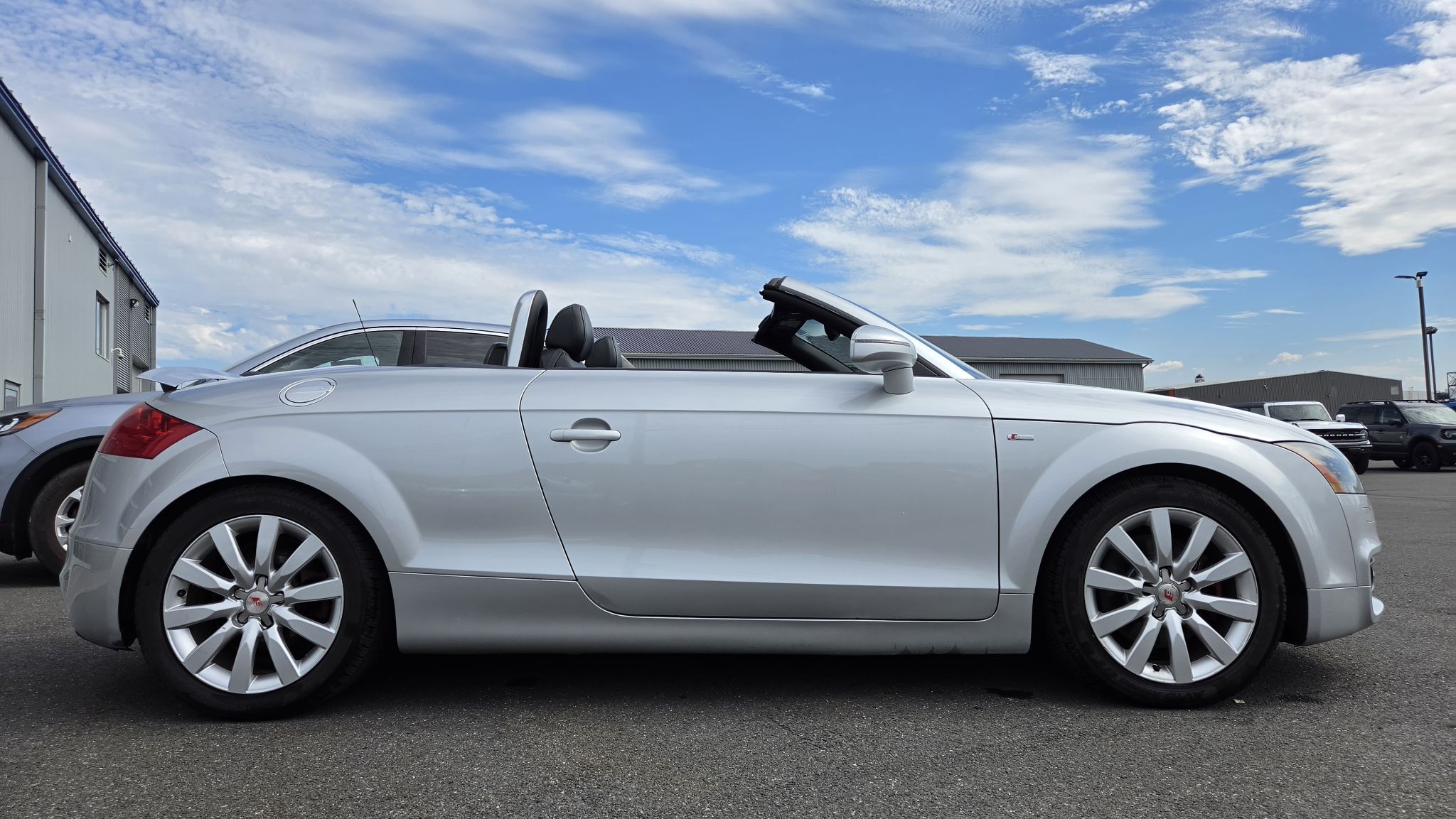 Audi TT 2010 — photo 4
