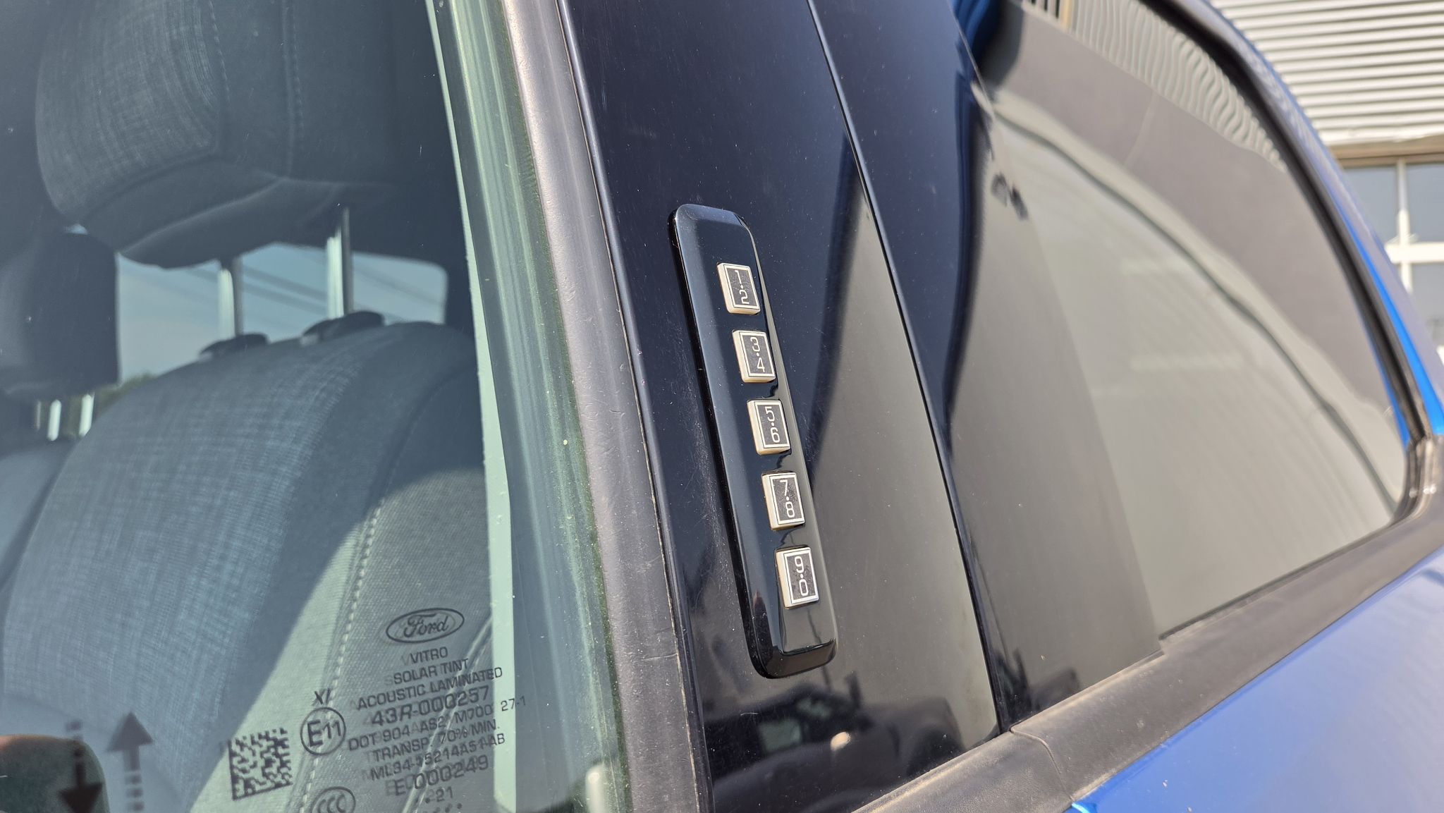 Ford F-150 2021 — photo 3