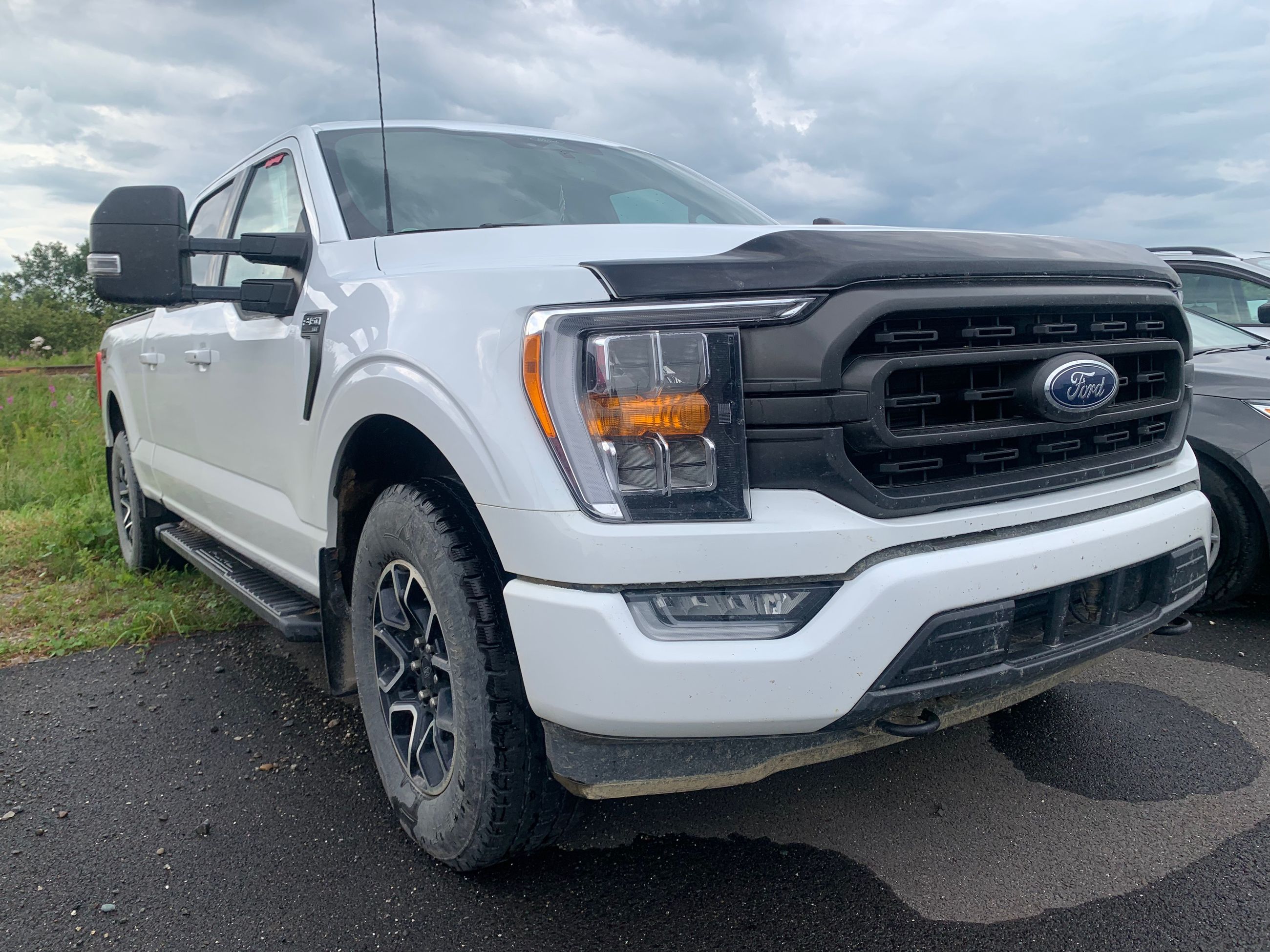 Ford F-150 2022 — photo 2