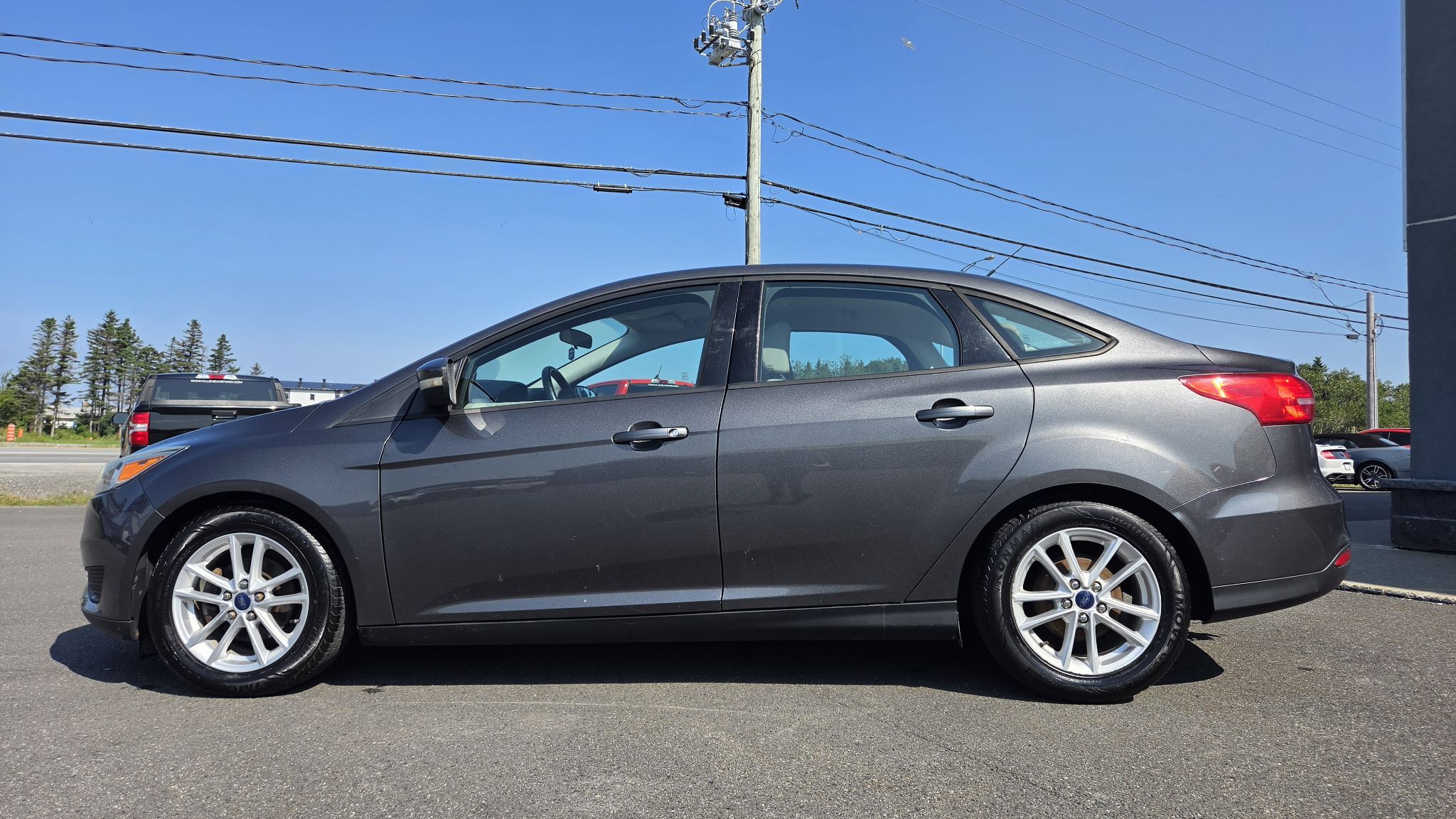 Ford Focus 2015 — photo 8
