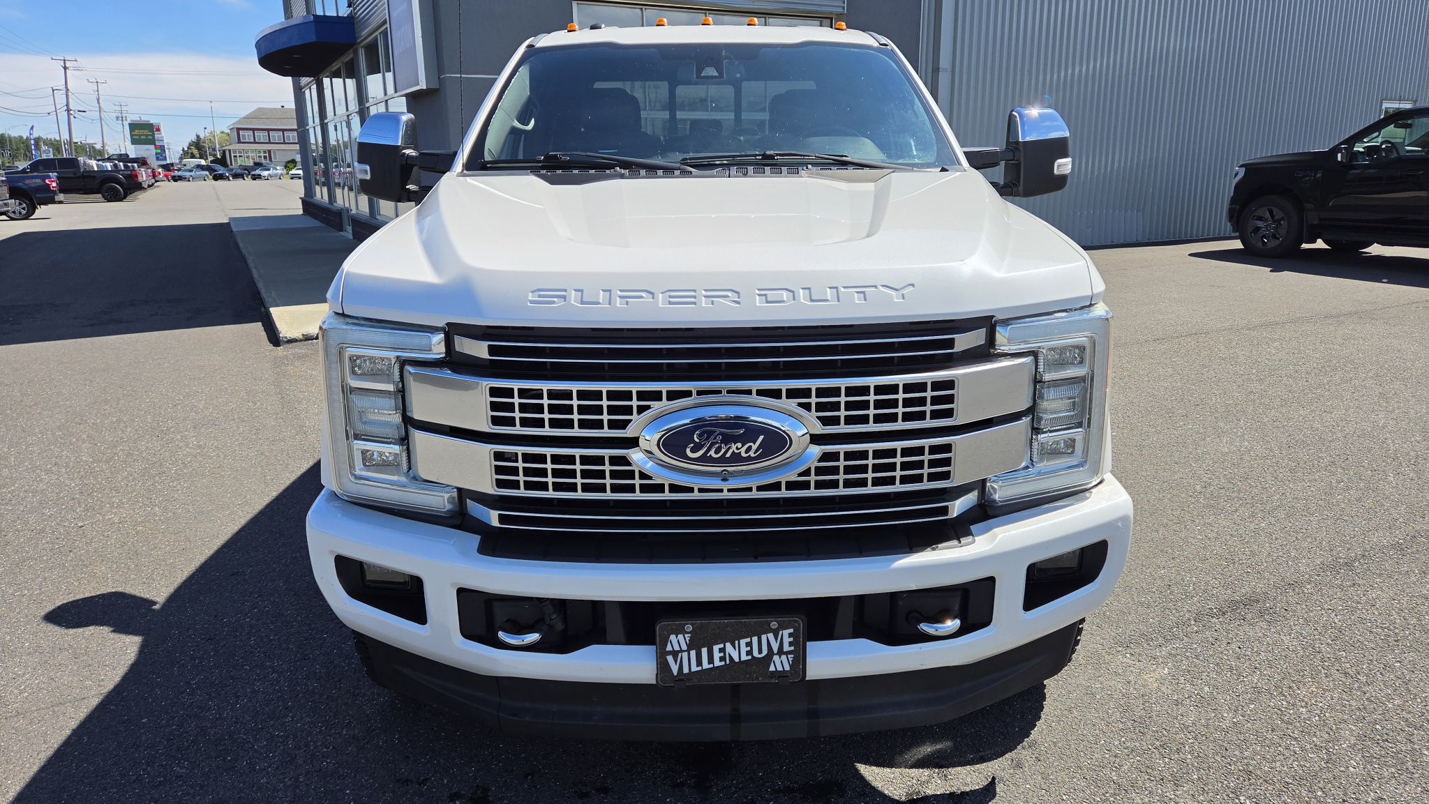 Ford Super Duty F-350 SRW 2017 — photo 2