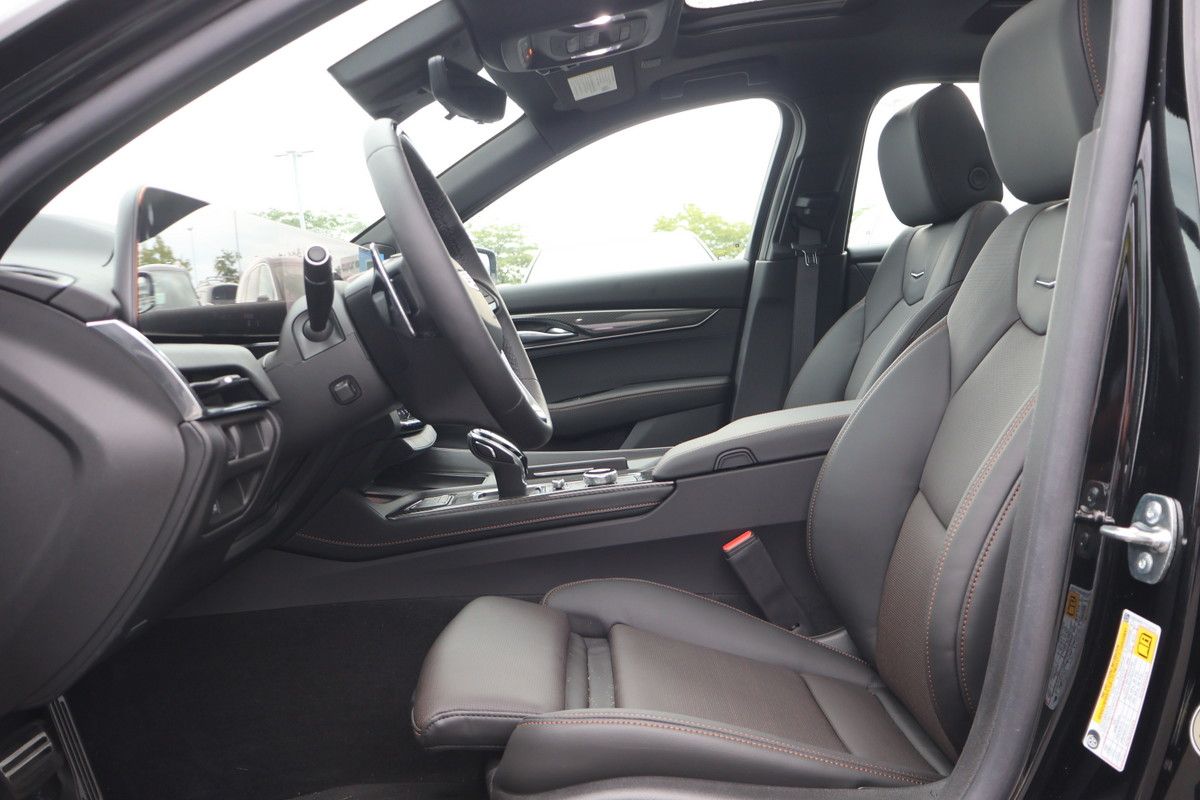 Photo 2026 Cadillac CT5 Sport #7