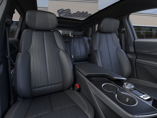 2025 Cadillac LYRIQ in Montreal, Quebec