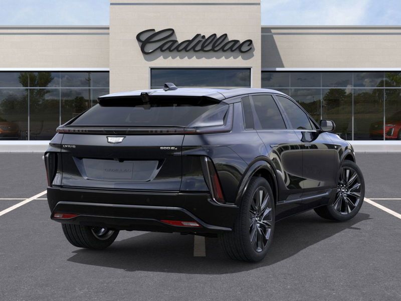 2025 Cadillac LYRIQ in Montreal, Quebec