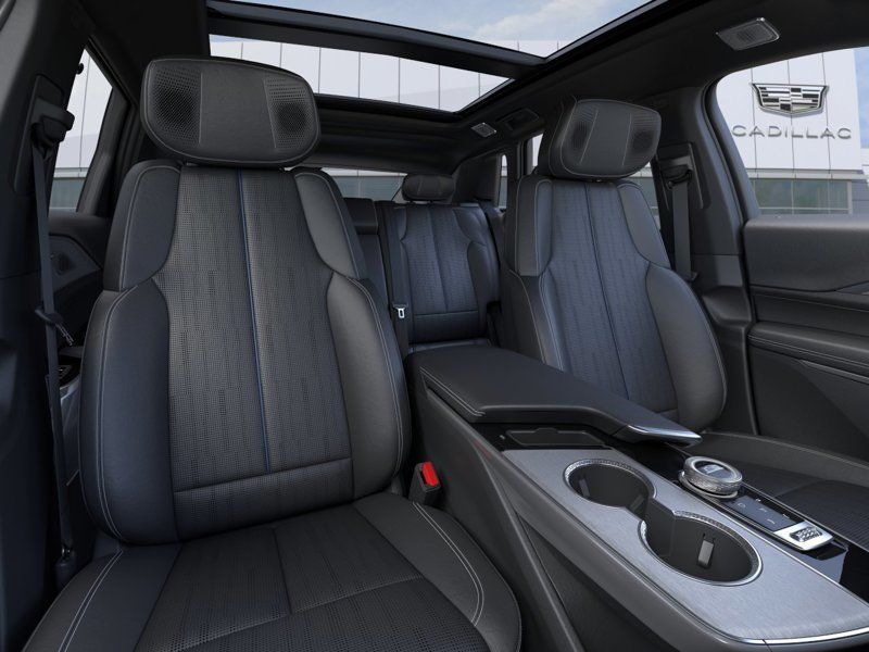 Cadillac Lyriq  2027