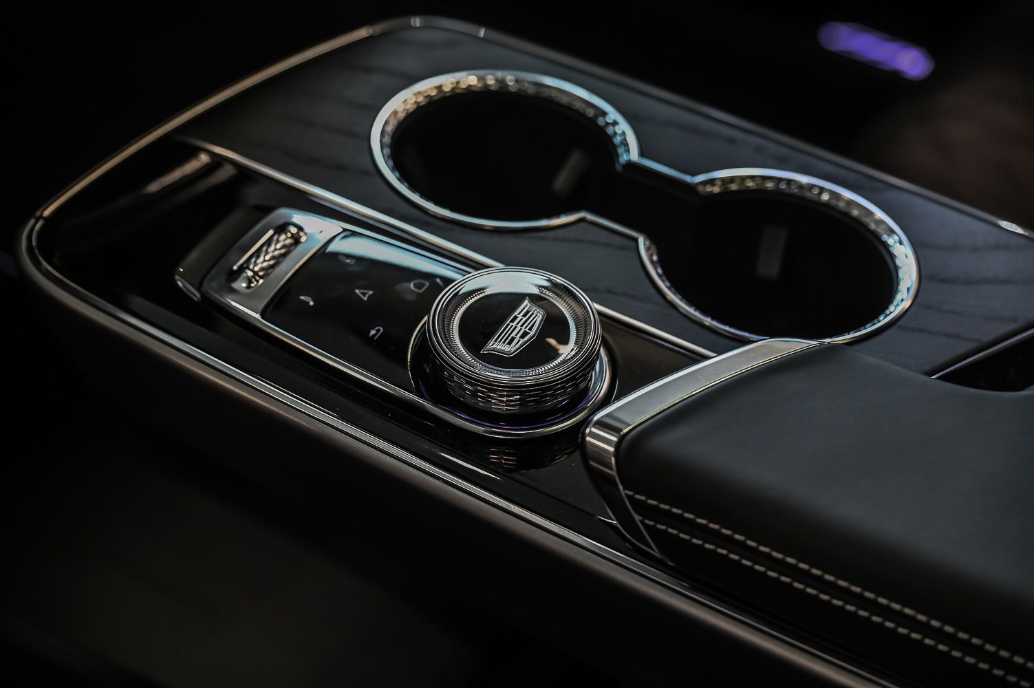 2026 Cadillac LYRIQ-V