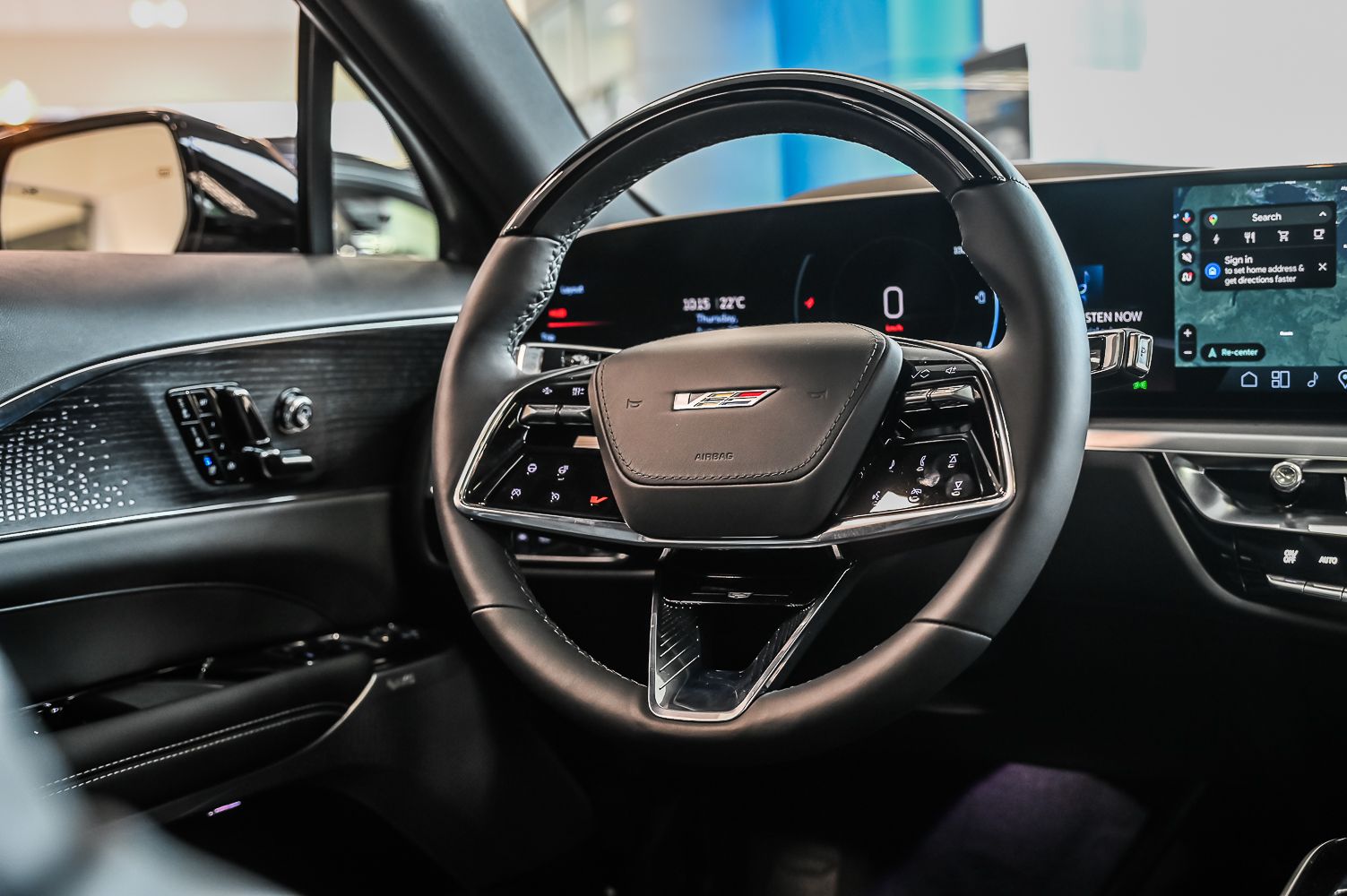 2026 Cadillac LYRIQ-V