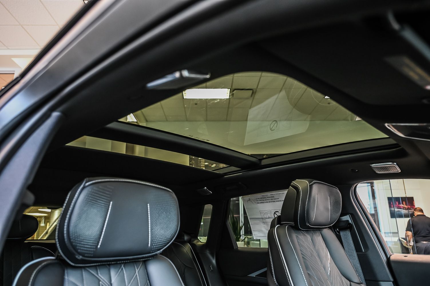 2026 Cadillac LYRIQ-V